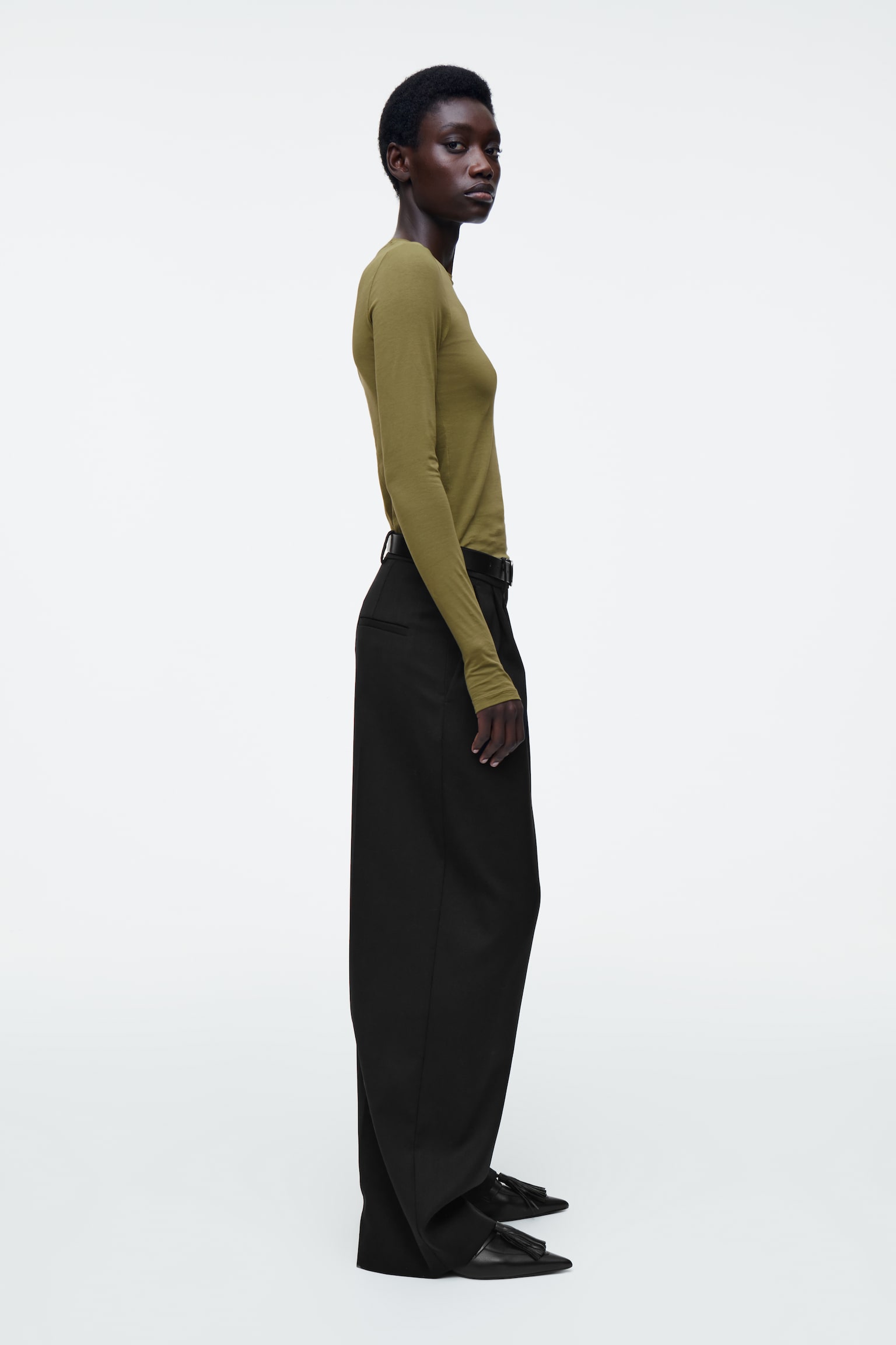 SLIM LIGHTWEIGHT LONG-SLEEVED TOP - OLIVE GREEN/DARK RED/WHITE/DARK GREEN/BROWN / STRIPED/BLACK/GREY MÉLANGE/RED / WHITE/BLACK / WHITE/OLIVE GREEN - 3