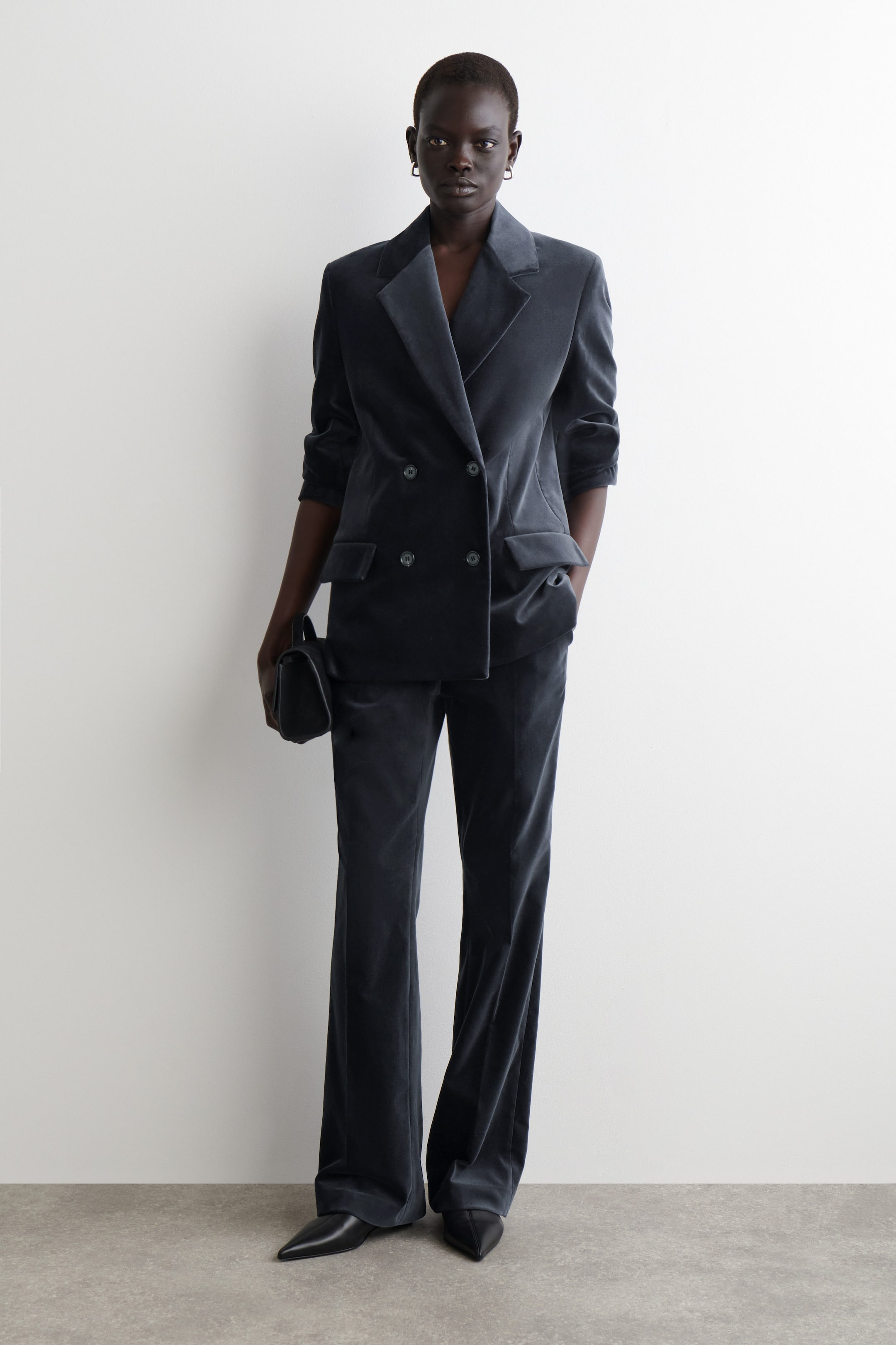 VELVET DOUBLE-BREASTED BLAZER