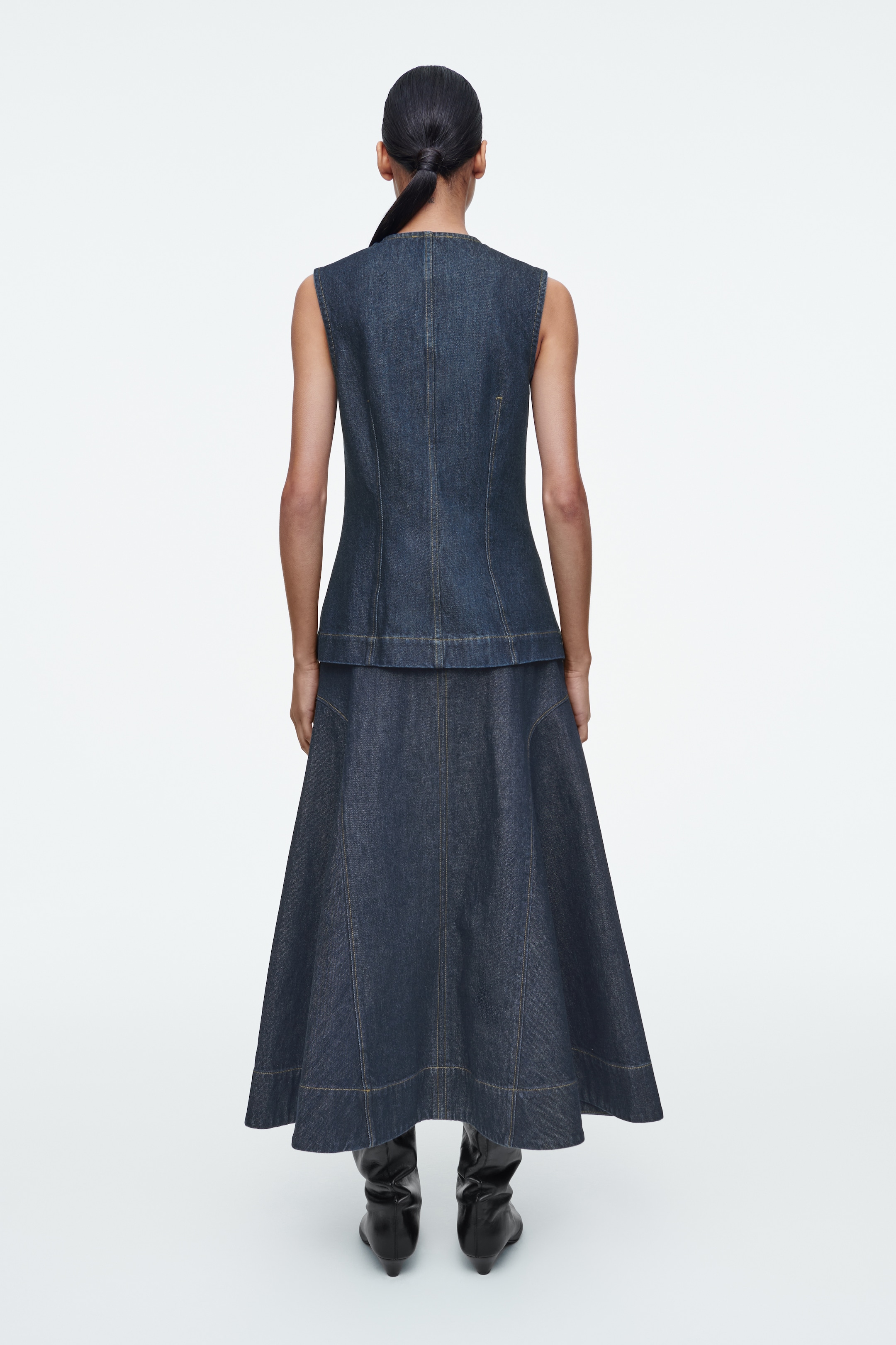 Ingrandisci l'immagine: SLEEVELESS DENIM TOP - RAW INDIGO - DONNA | H&M CH 4