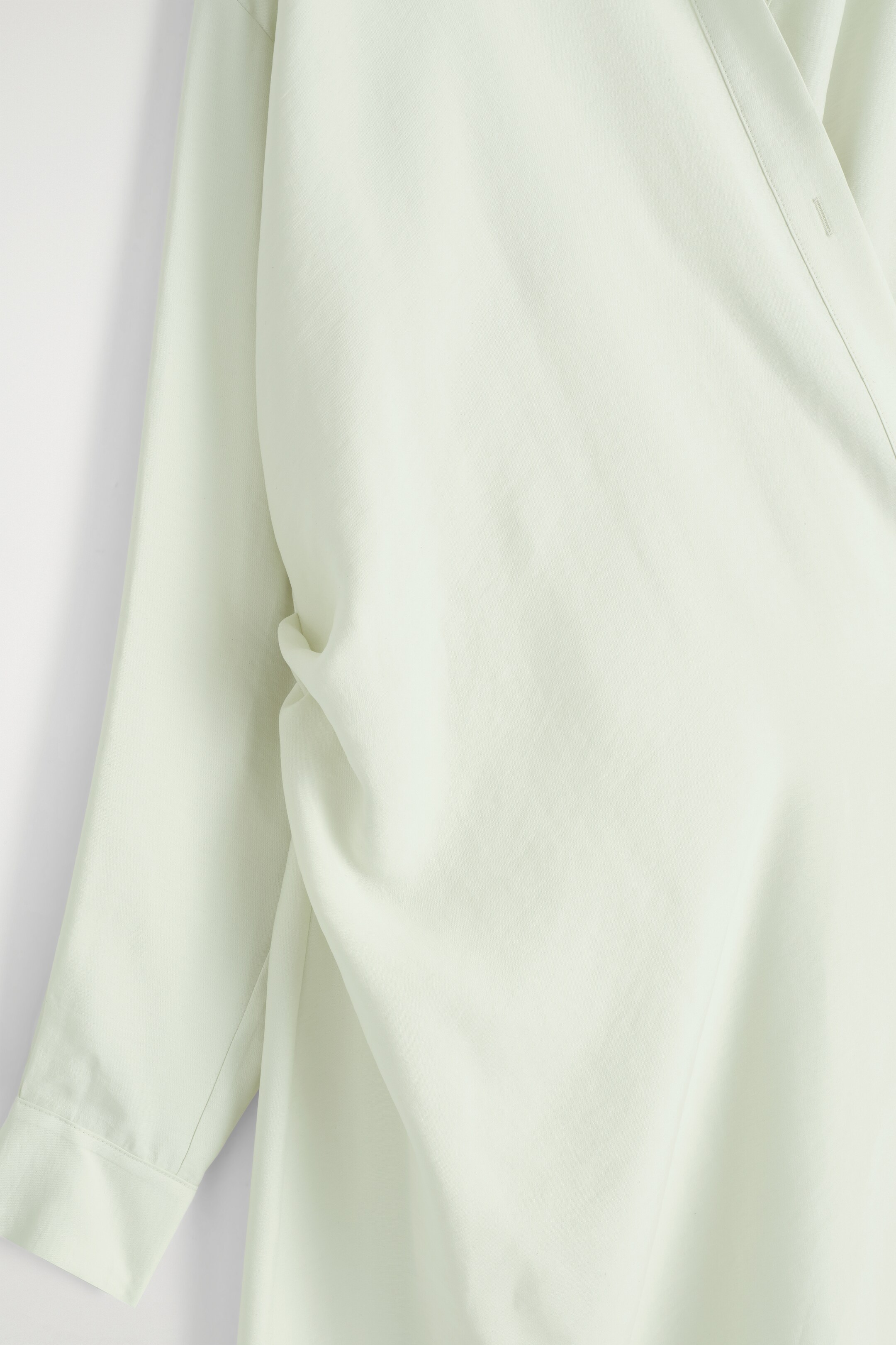 Visualizza immagine più grande: CHEMISIER MIDI A PORTAFOGLIO - VERDE CHIARO - DONNA | H&M IT 7