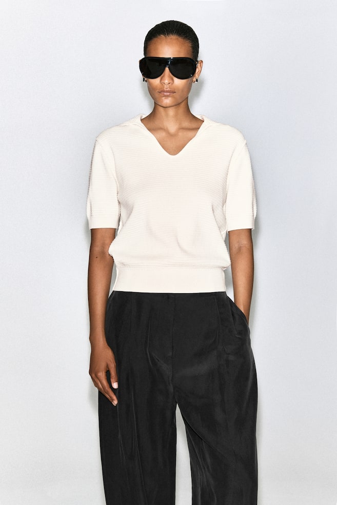 TOP IN MAGLIA CON COLLETTO ALLA MARINARA - AVORIO/BLU NAVY - 1