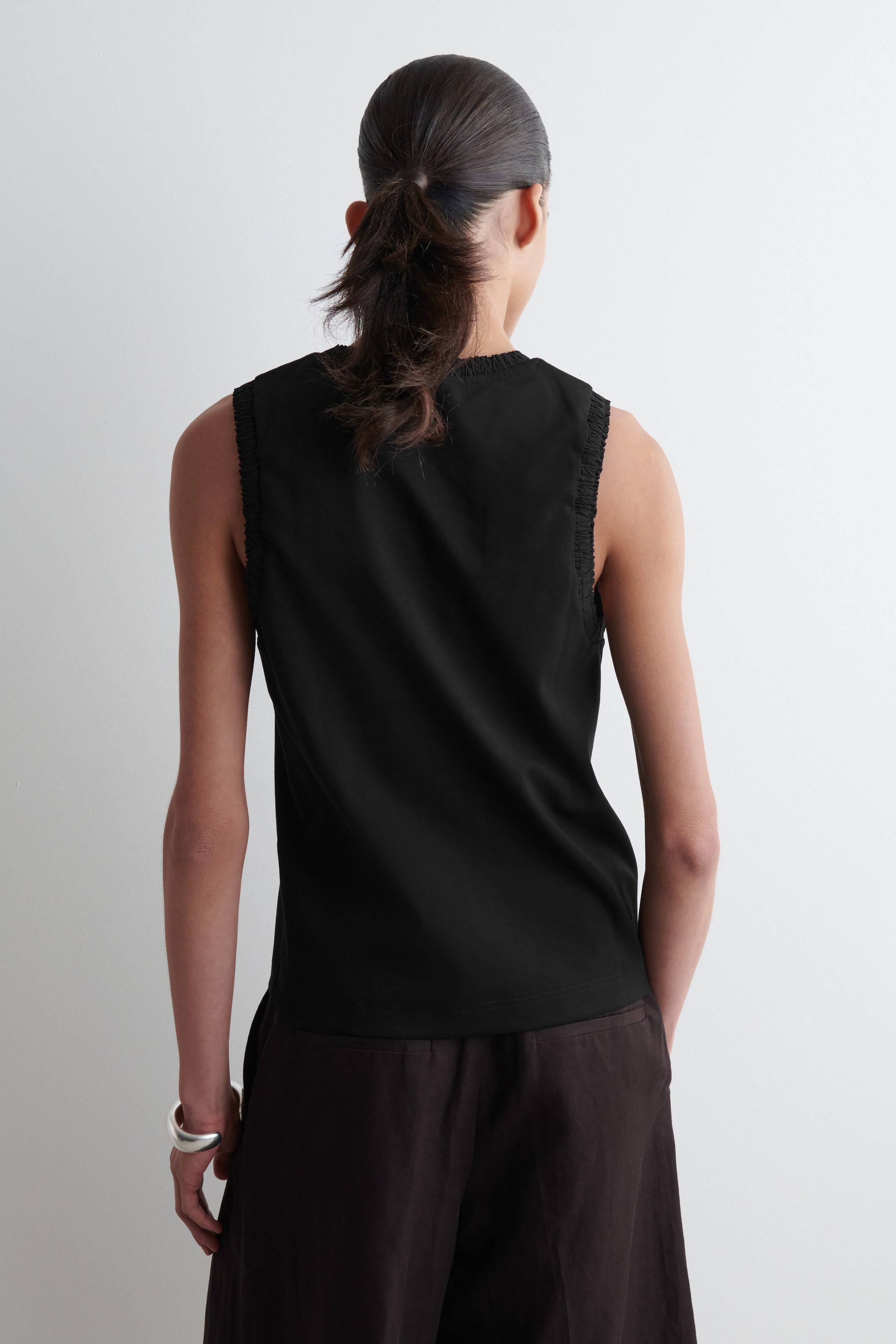 GATHERED COTTON TANK TOP