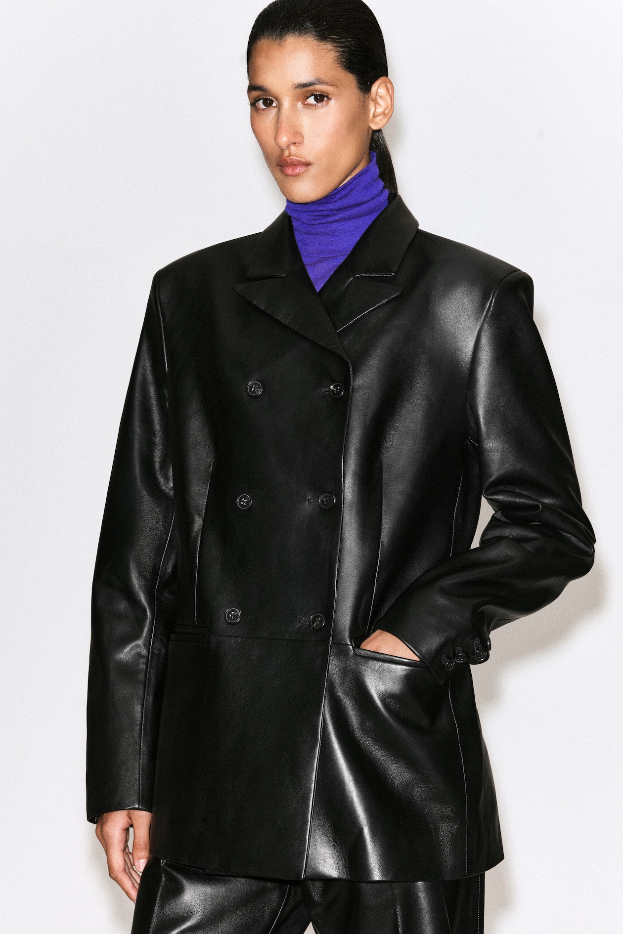 LEATHER DOUBLE-BREASTED BLAZER — BLACK