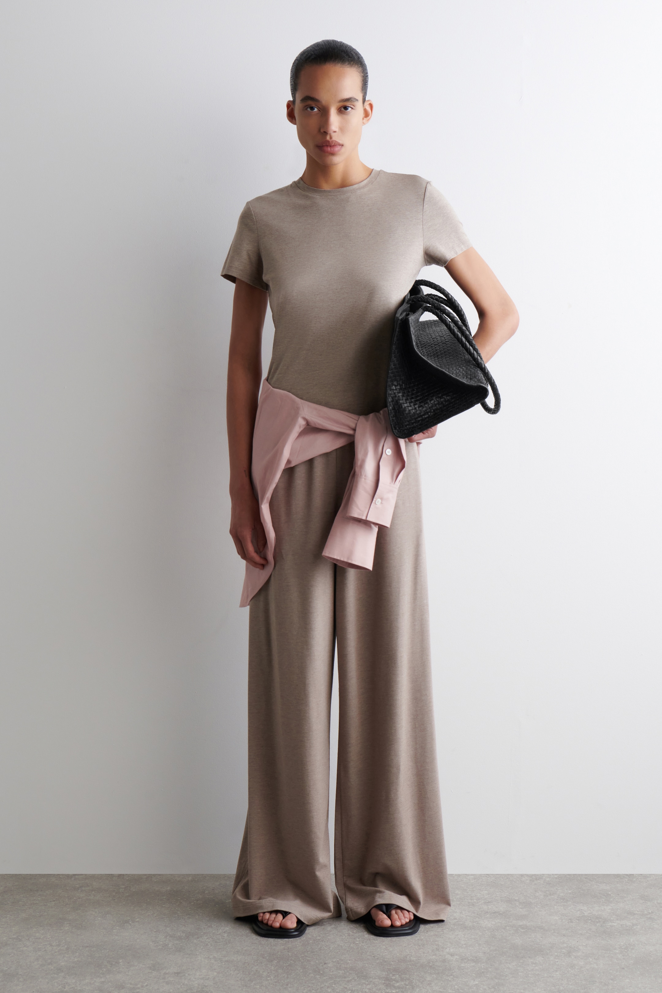 Agrandir l'image: PANTALON LARGE EN JERSEY FLUIDE - BEIGE CHINÉ - FEMME | H&M FR 1