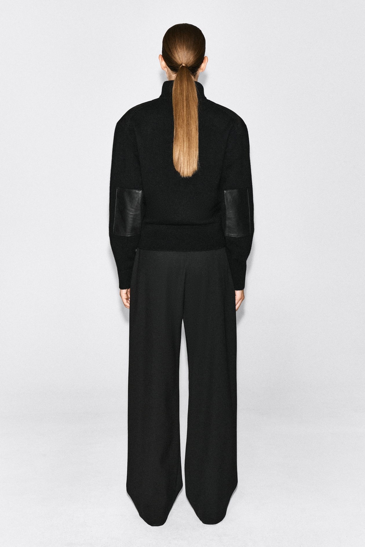 LEATHER-PATCH MERINO WOOL ZIP-UP JUMPER — BLACK