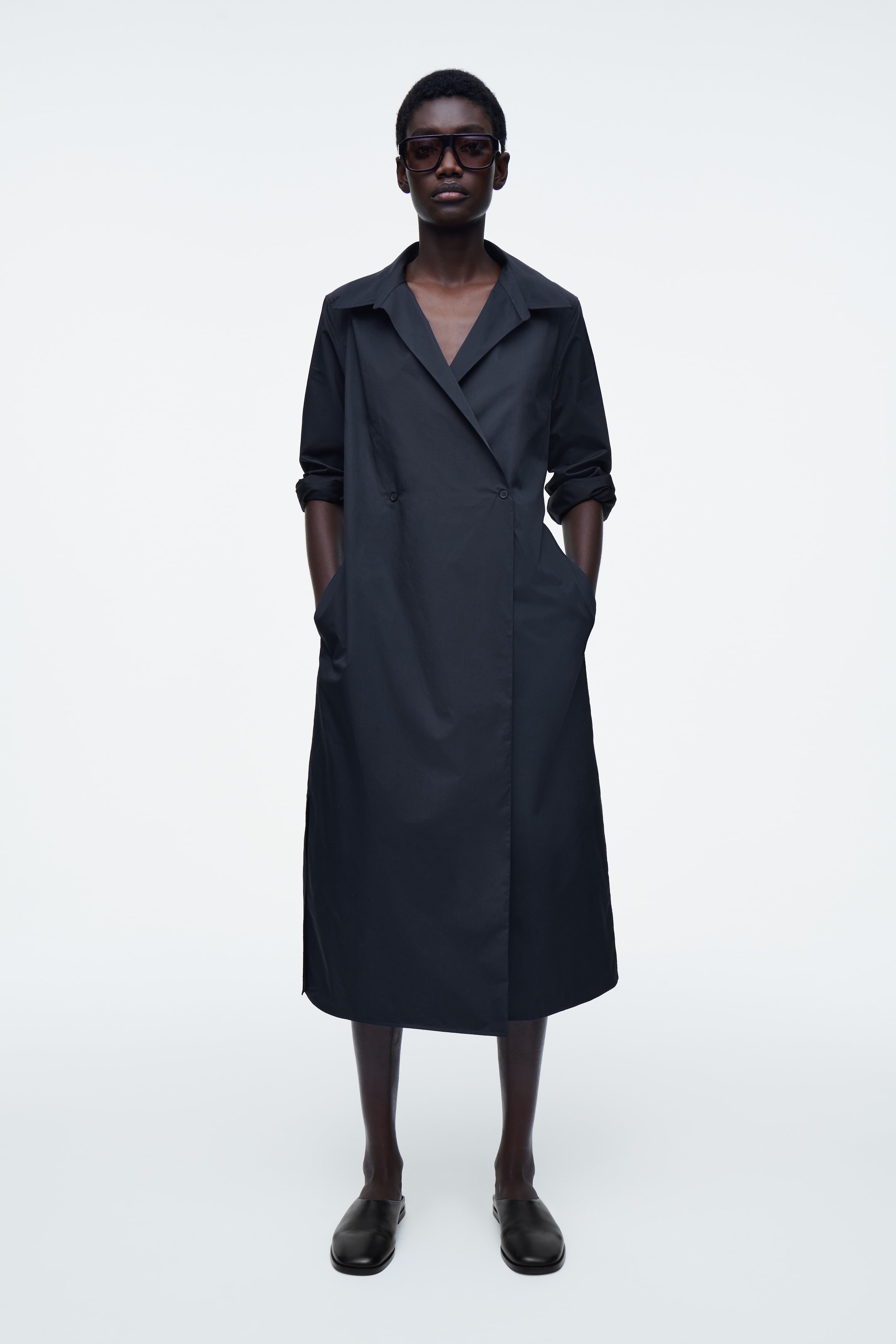 Visualizza immagine più grande: CHEMISIER MIDI DOPPIOPETTO - BLU NAVY - DONNA | H&M IT 2
