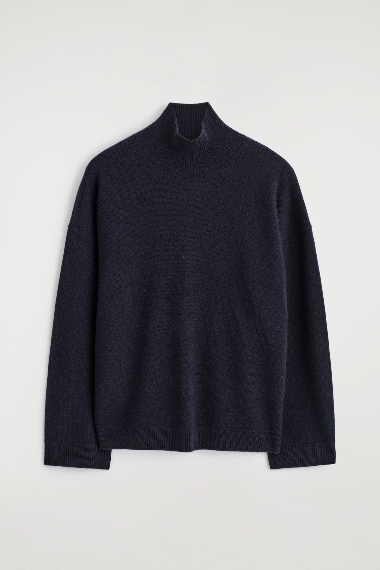 PURE CASHMERE MOCK-NECK SWEATER — NAVY