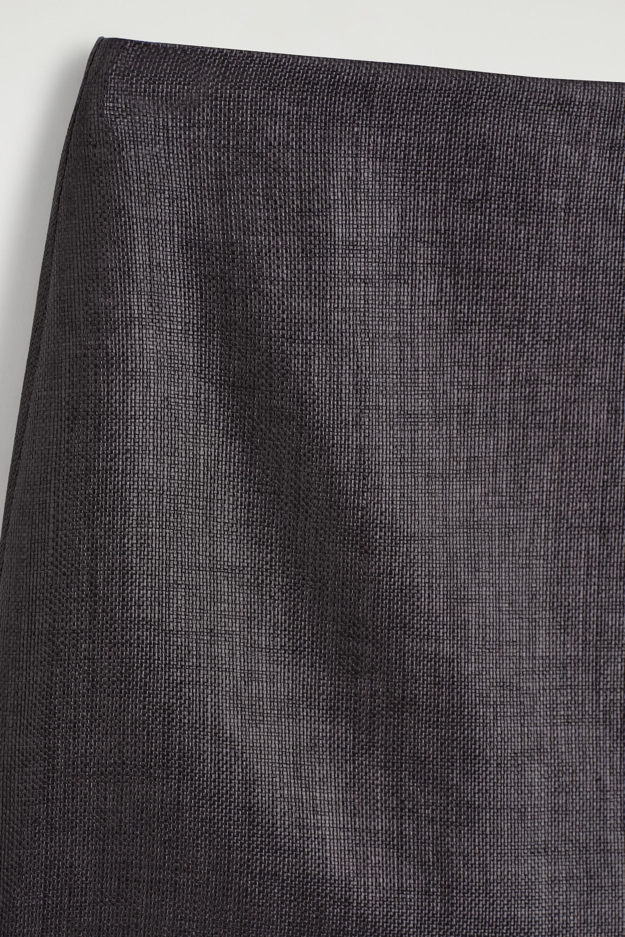 TEXTURED MINI SKIRT — DARK GREY
