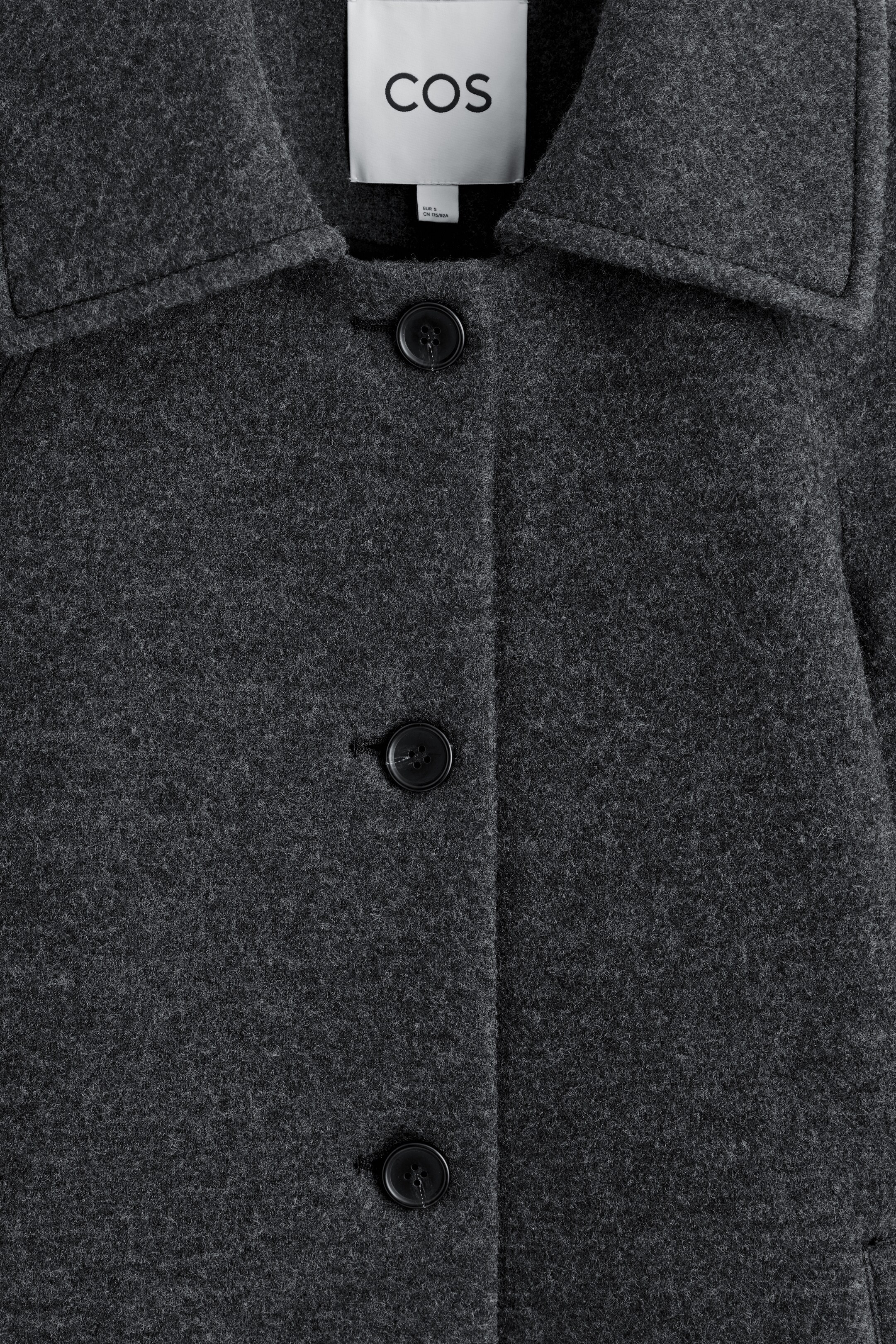 Ingrandisci l'immagine: SCULPTED WOOL-BLEND COAT - DARK-GREY MÉLANGE - DONNA | H&M CH 6