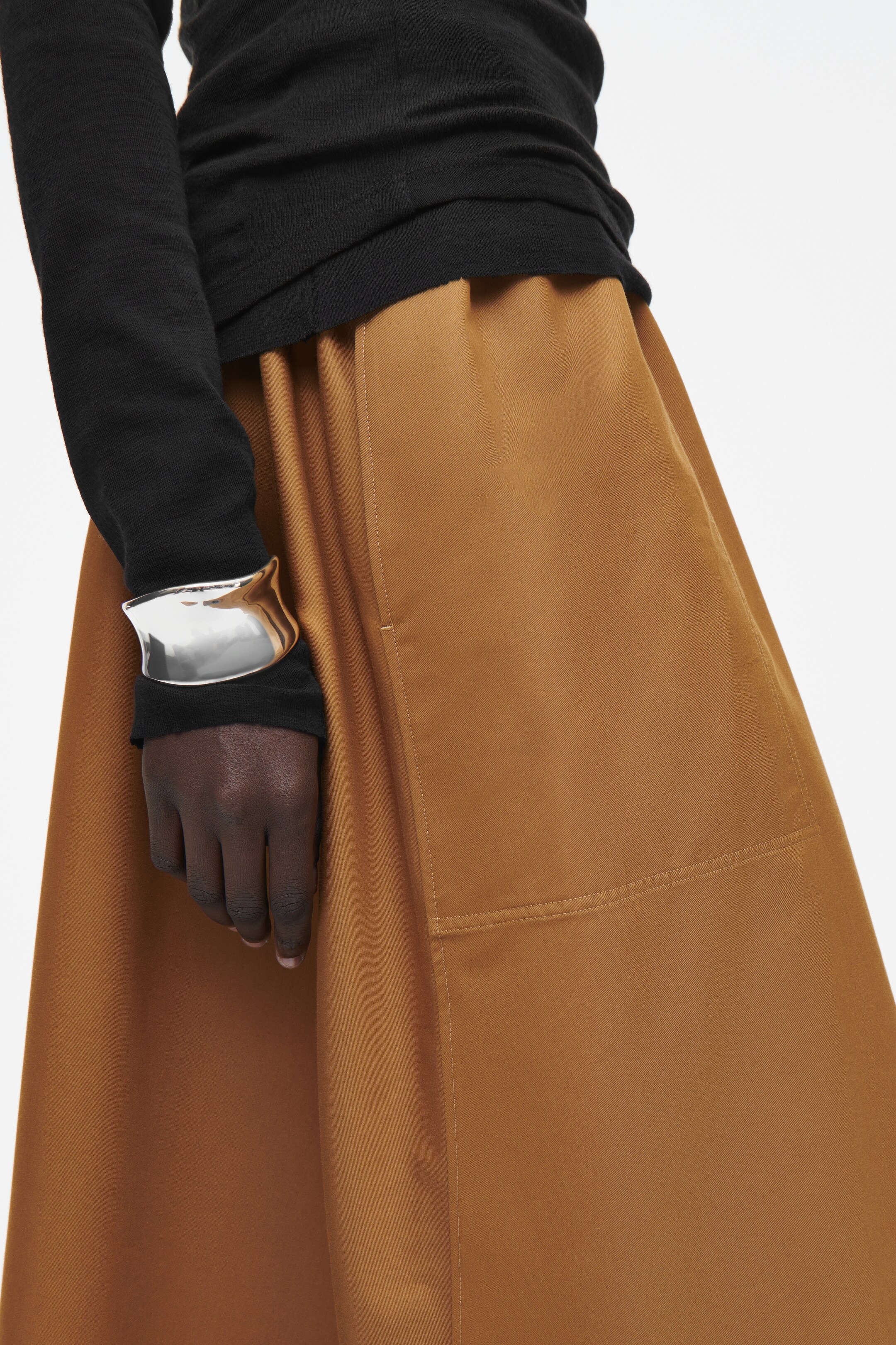 Ingrandisci l'immagine: GATHERED A-LINE MIDI SKIRT - BROWN - DONNA | H&M CH 5