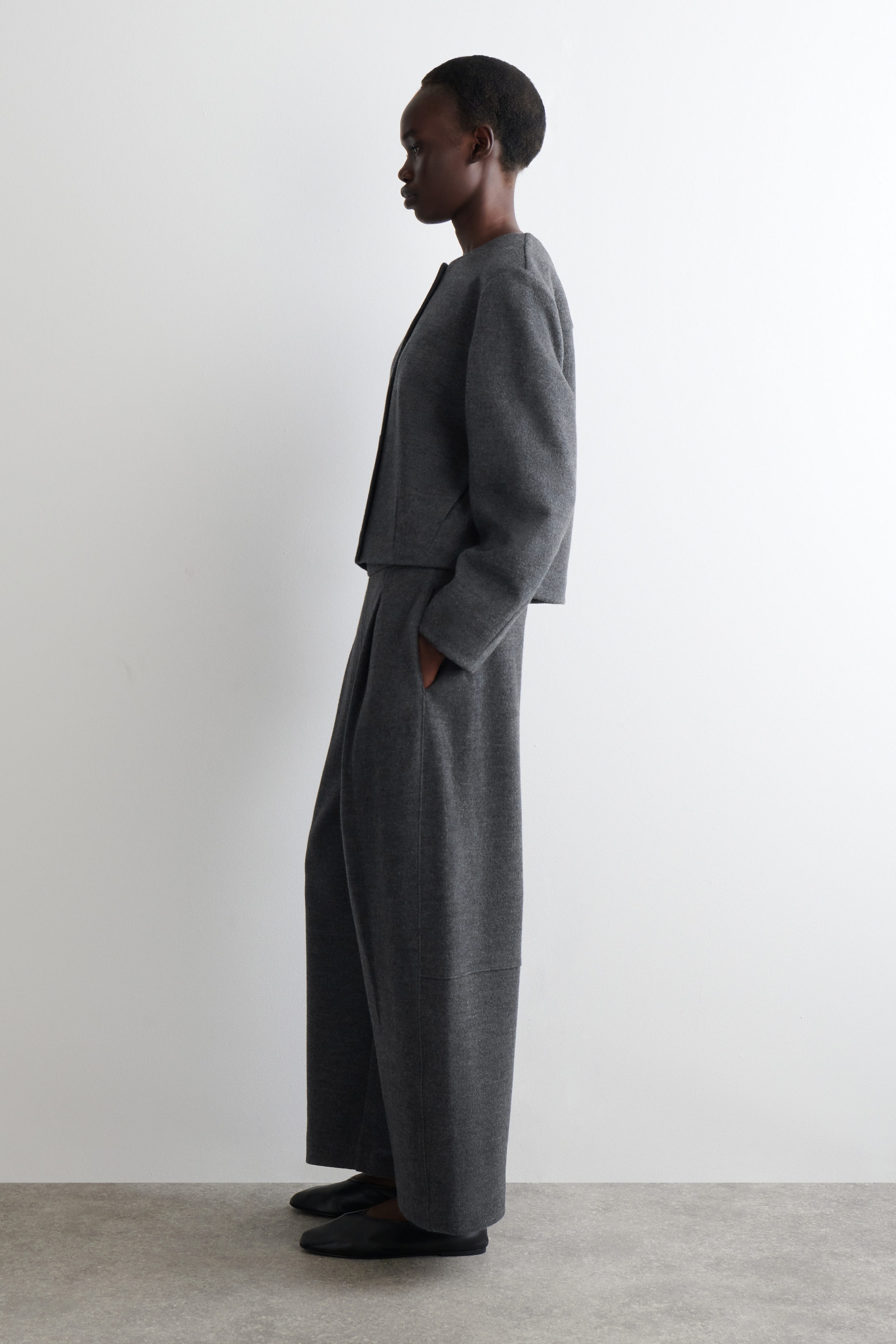 BOILED-WOOL BARREL-LEG PANTS