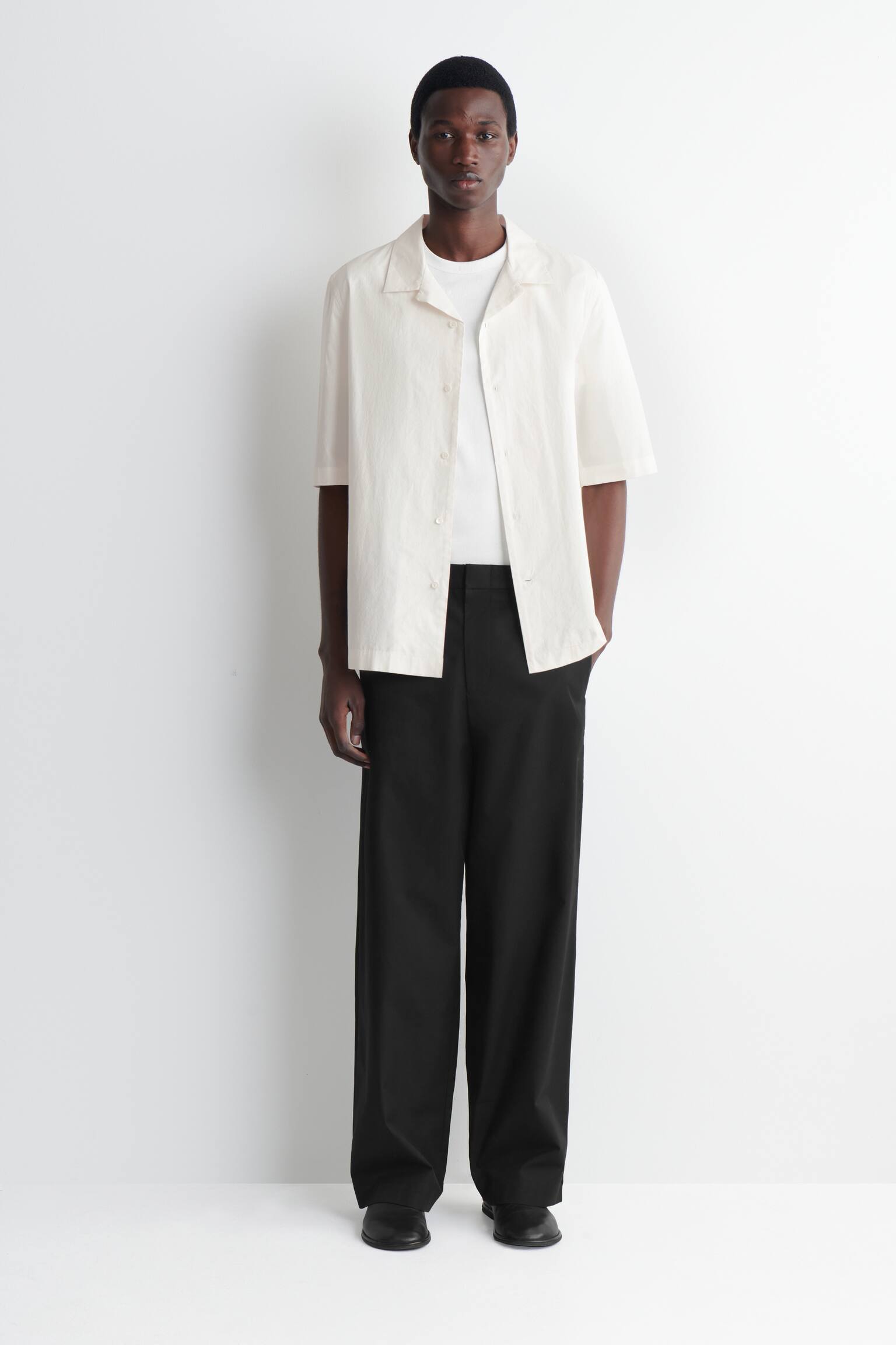 ΠΟΥΚΑΜΙΣΟ ΑΠΟ ΒΑΜΒΑΚΙ ΜΕ ΓΙΑΚΑ ΚΑΜΠ ΣΕ ΣΤΕΝΗ ΓΡΑΜΜΗ-ΕΚΡΟΥ - 7