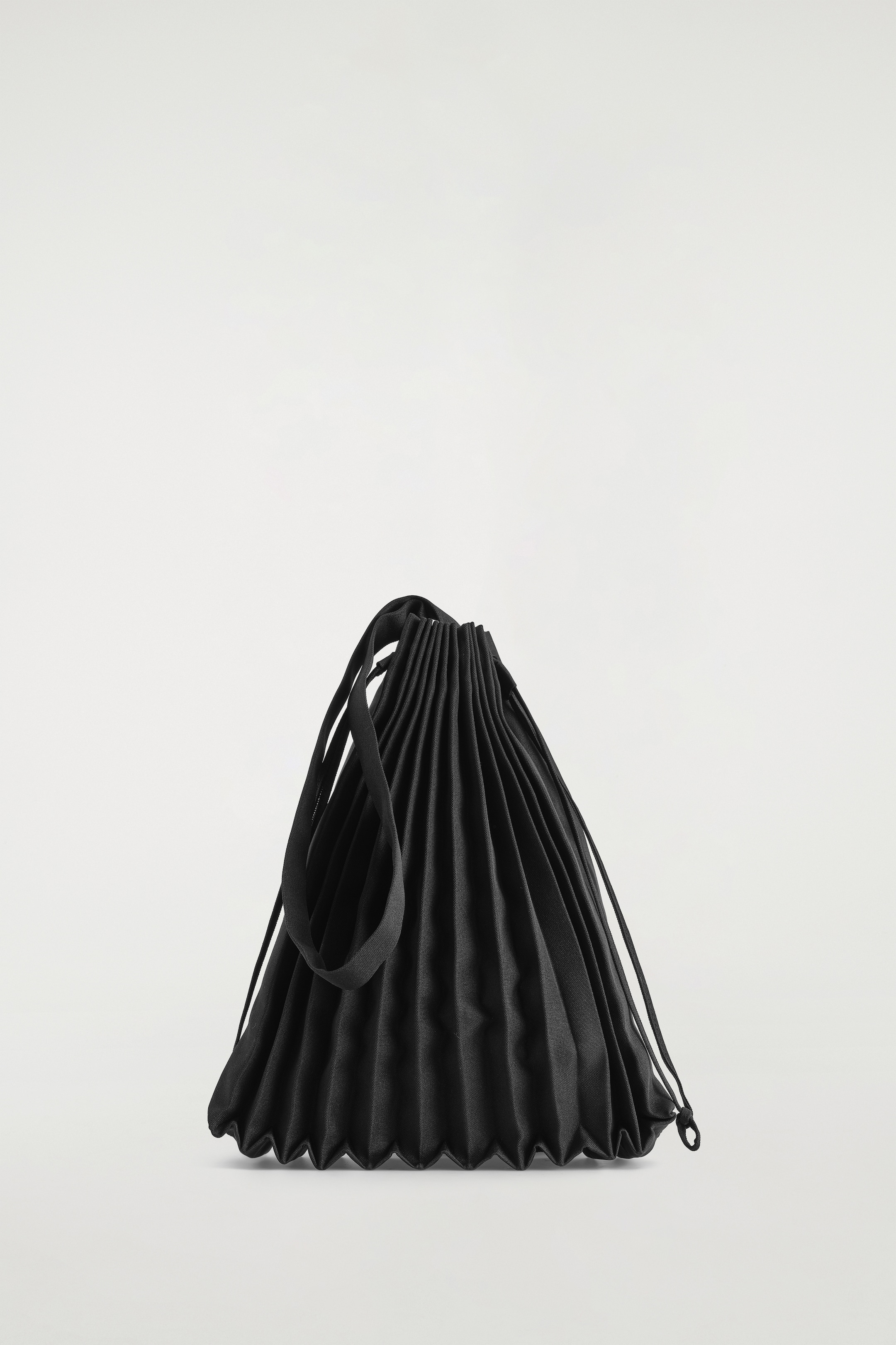 View larger image: ACCORDION TOTE BAG - CANVAS - BLACK - Ladies | H&M GB 3
