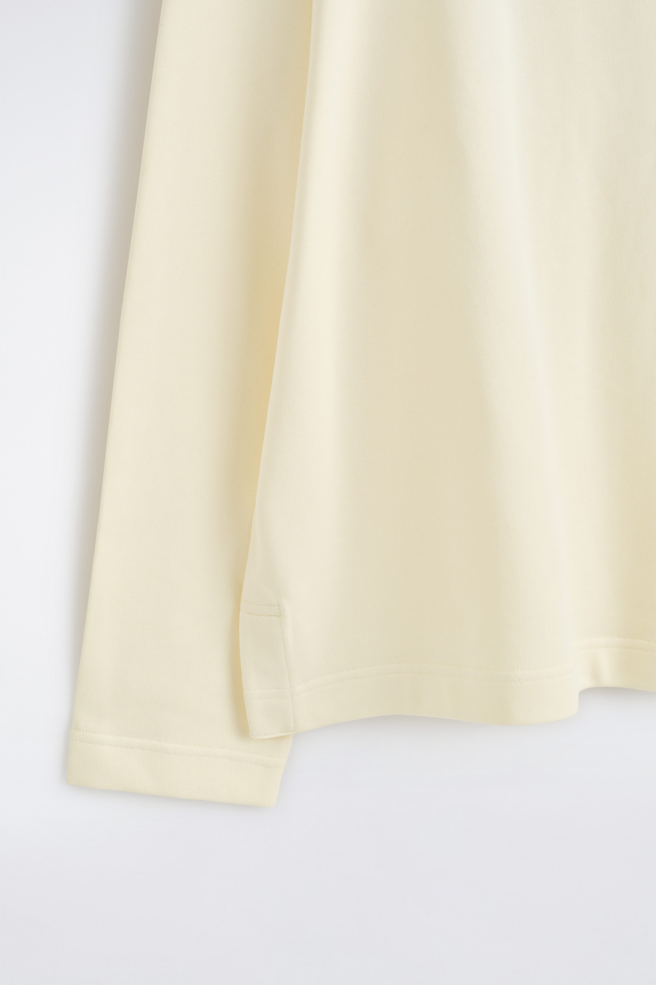 StillMedia/DescriptiveDetail