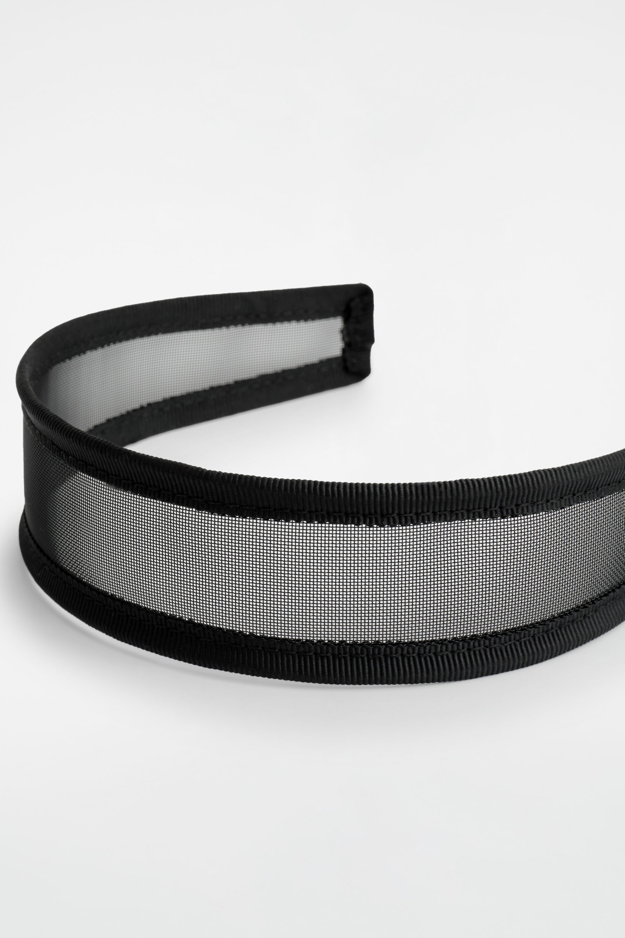 StillMedia/DescriptiveDetail