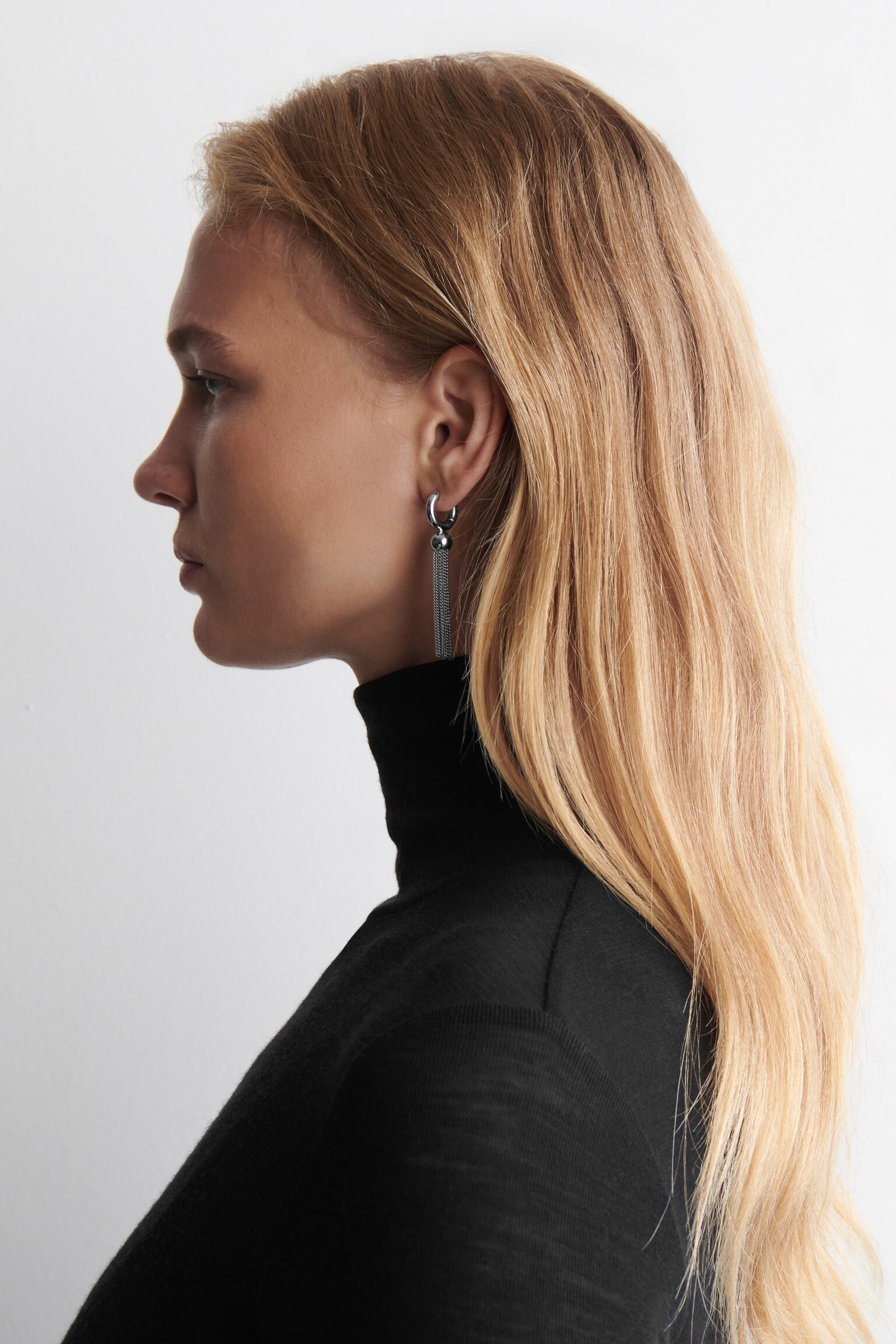 PENDIENTES CON FLECOS DE CADENA - PLATEADO - 3
