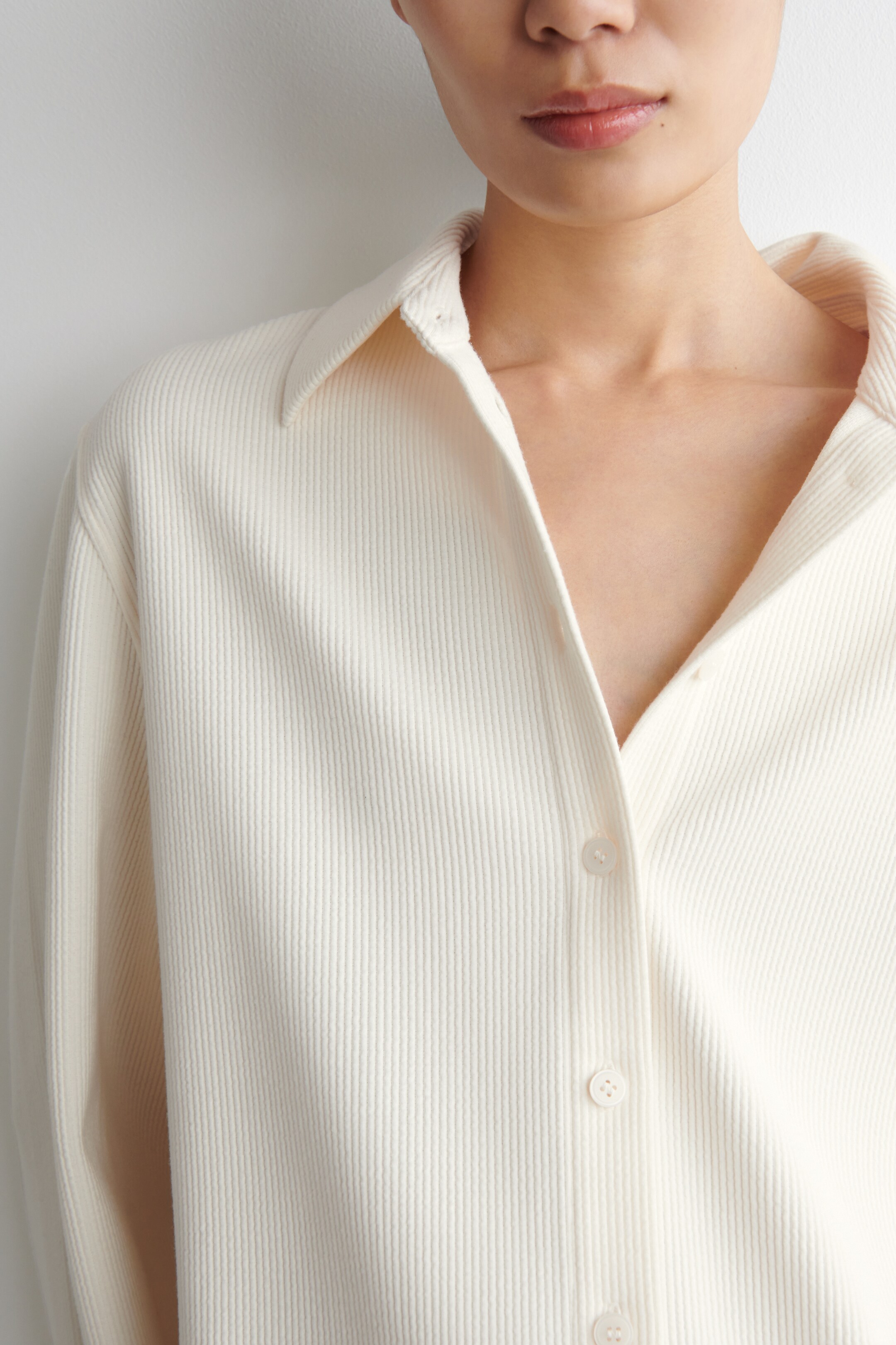 Grotere afbeelding bekijken: CORDUROY HEMD - WIT - DAMES | H&M BE 5