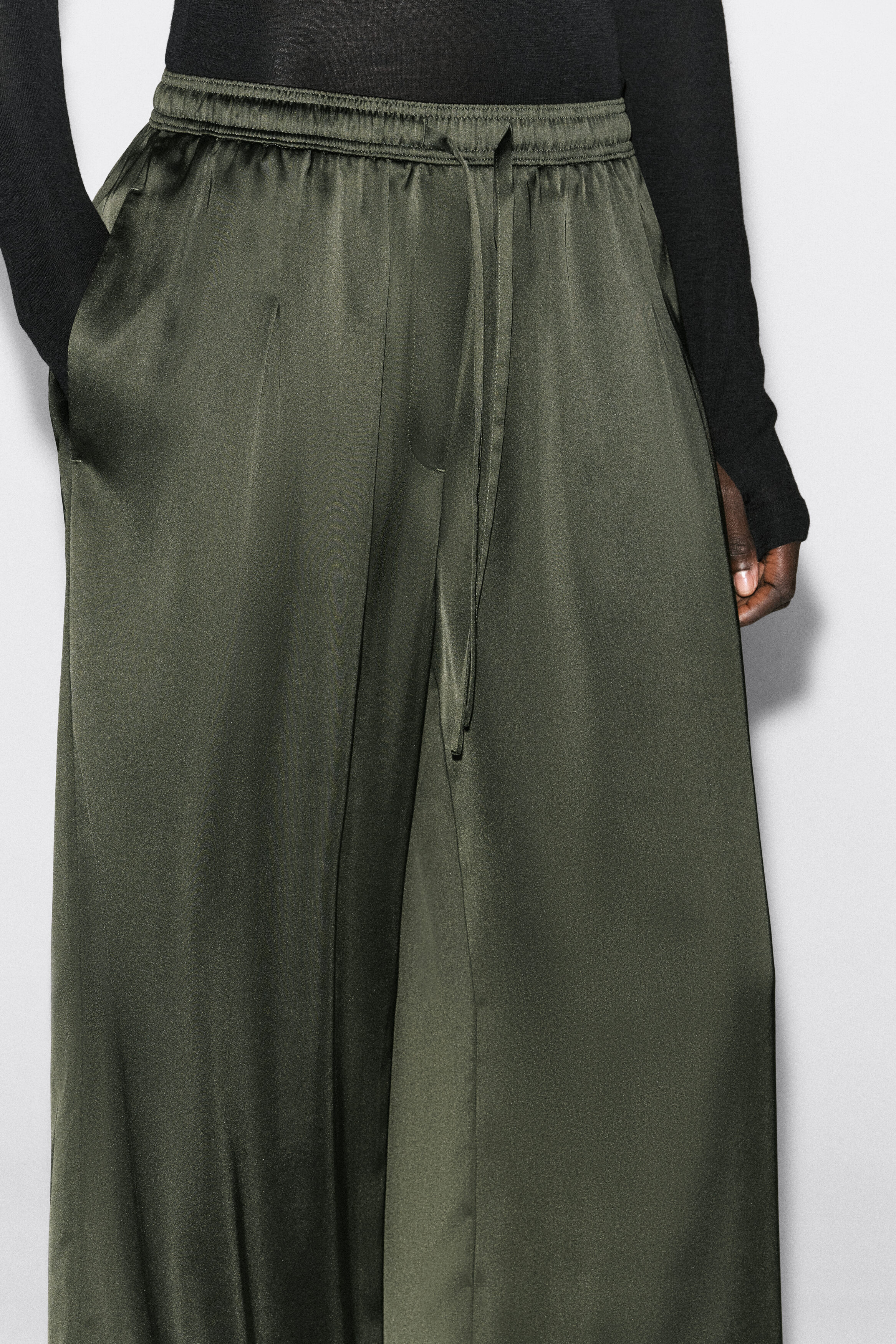 PLEATED SATIN DRAWSTRING PANTS - thumbnail 2