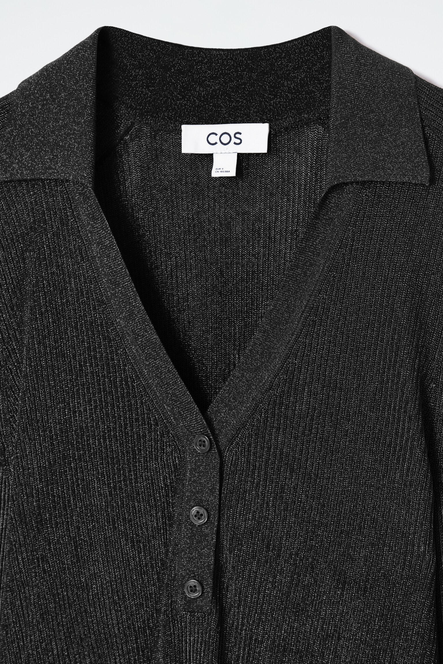 GLITZERNDES POLOSHIRT AUS RIPPSTRICK - SCHWARZ/MAHAGONI - 2