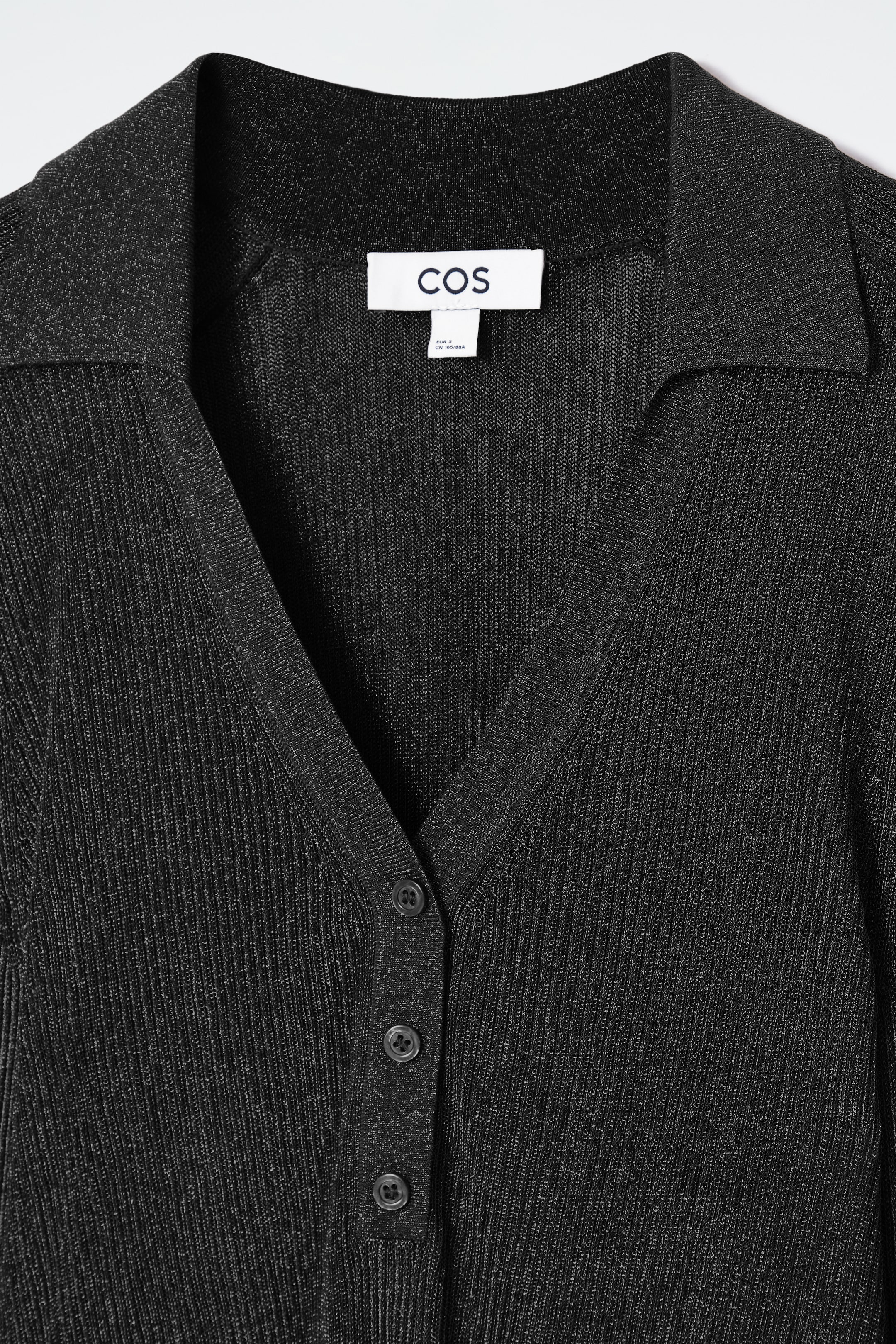 Agrandir l'image: POLO CÔTELÉ SCINTILLANT - NOIR - FEMME | H&M CH 8