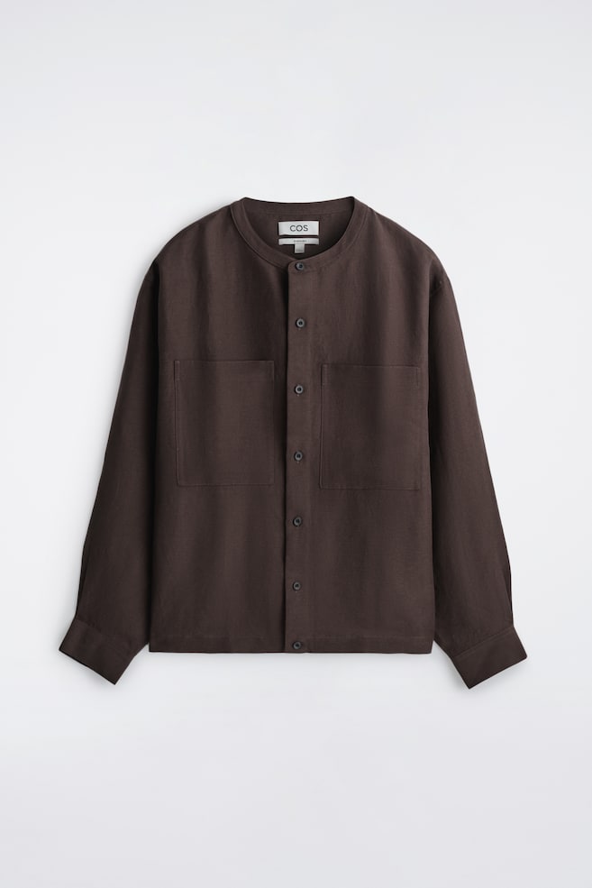 OVERSIZED-HEMD AUS LEINEN MIT GRANDAD-KRAGEN - DUNKELBRAUN - 1