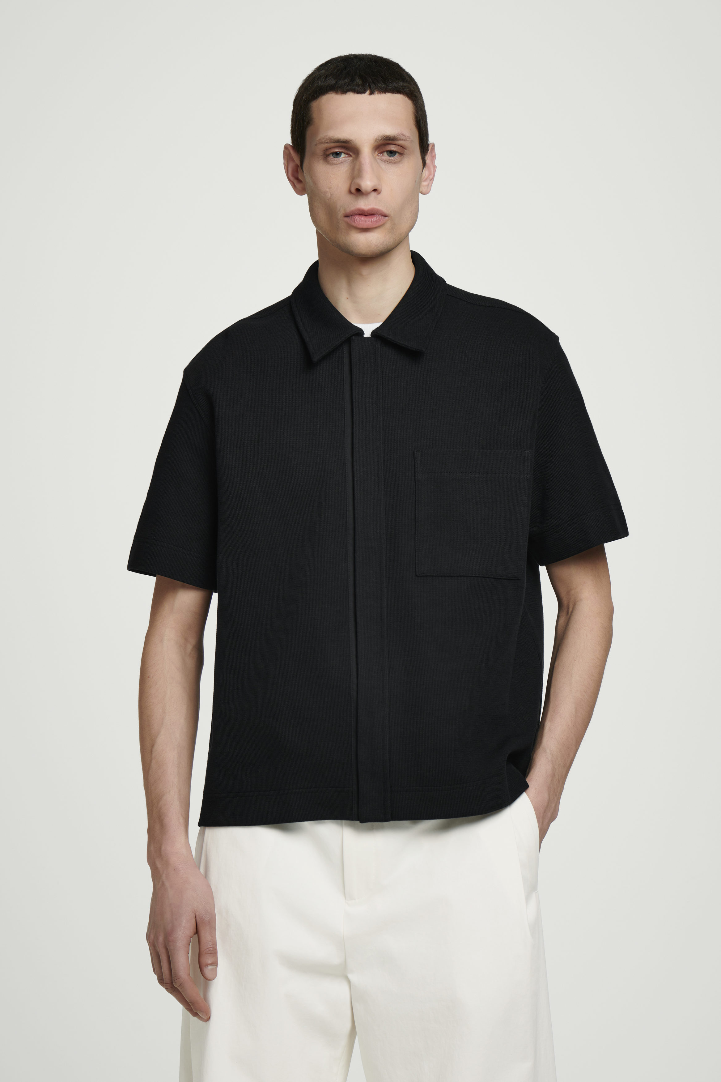TEXTURED COTTON JERSEY ZIPPERED SHIRT - BLACK | COS