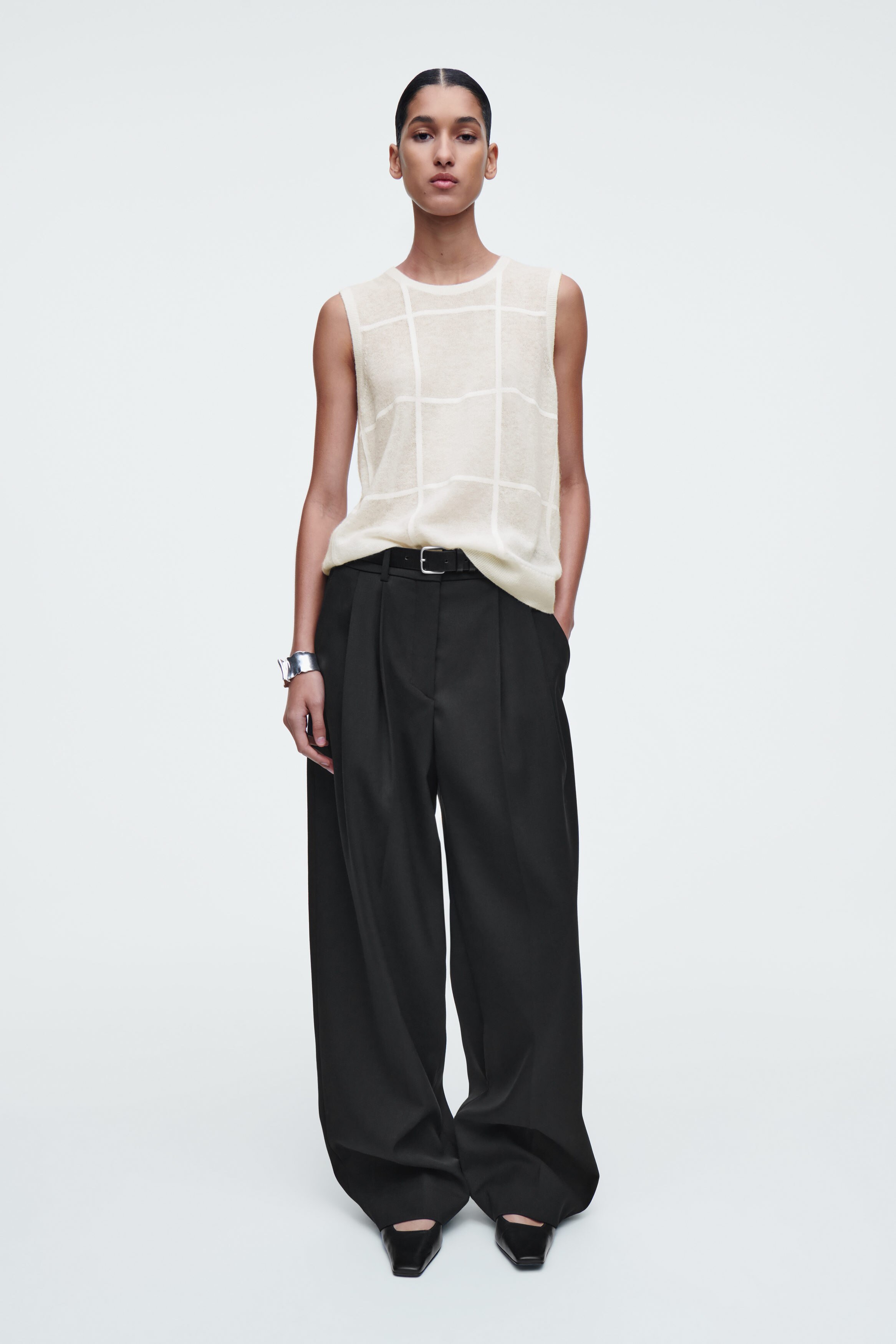 【完売】Venica Camisole tailored vest Venica Camisole tailored vest