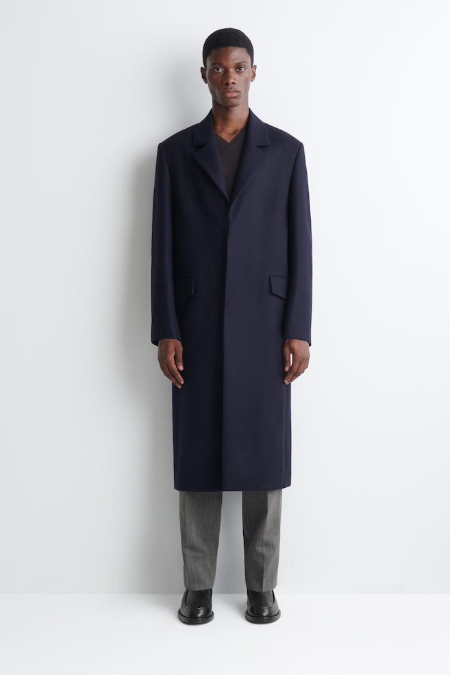 TAILORED WOOL COAT — MIDNIGHT