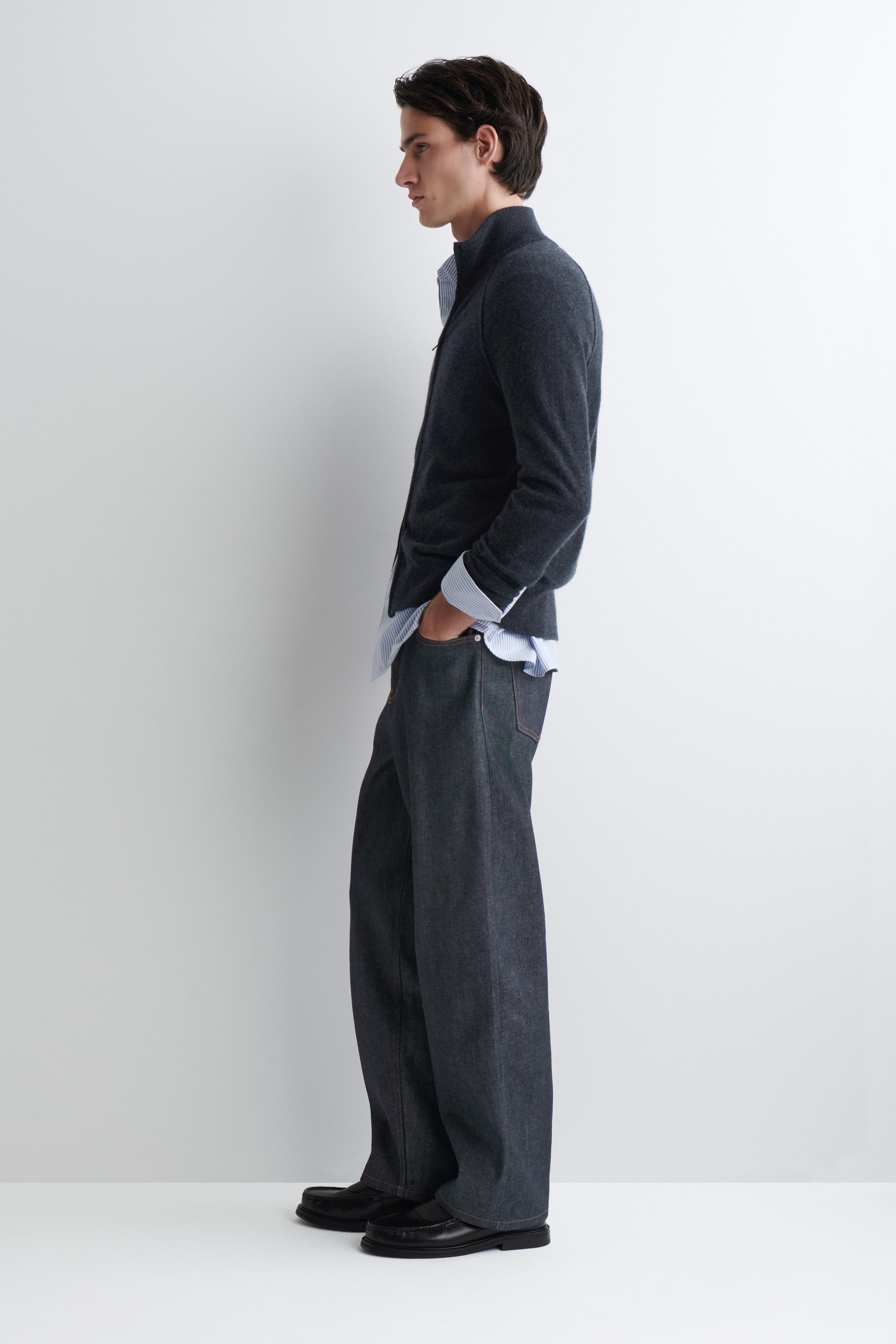 CARDIGAN IN CASHMERE CON COLLO A IMBUTO E CERNIERA
