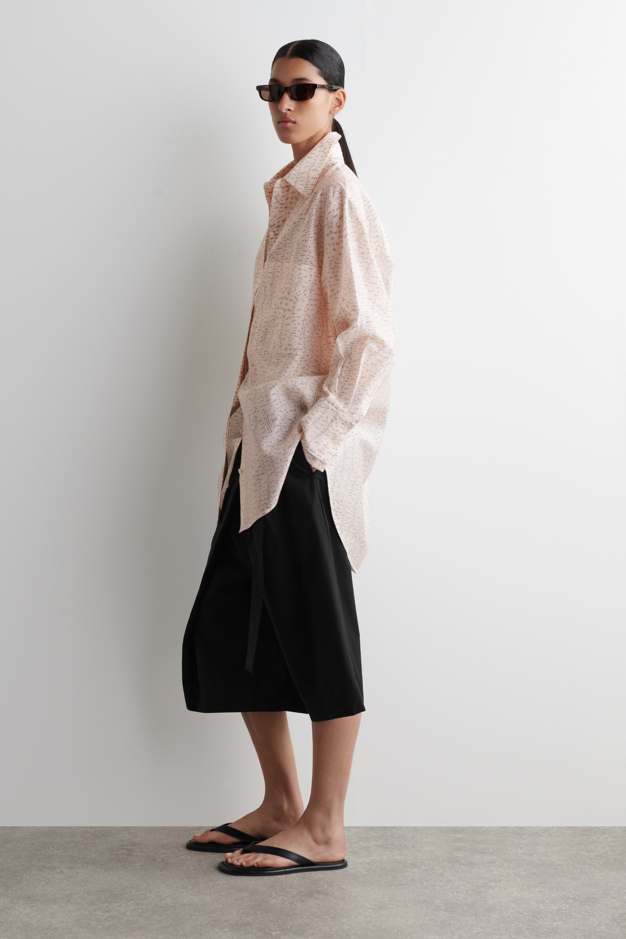 Ver imagem maior: CAMISA FLUIDA ESTAMPADA - Rosa Claro / Estampado - SENHORA | H&M PT 4