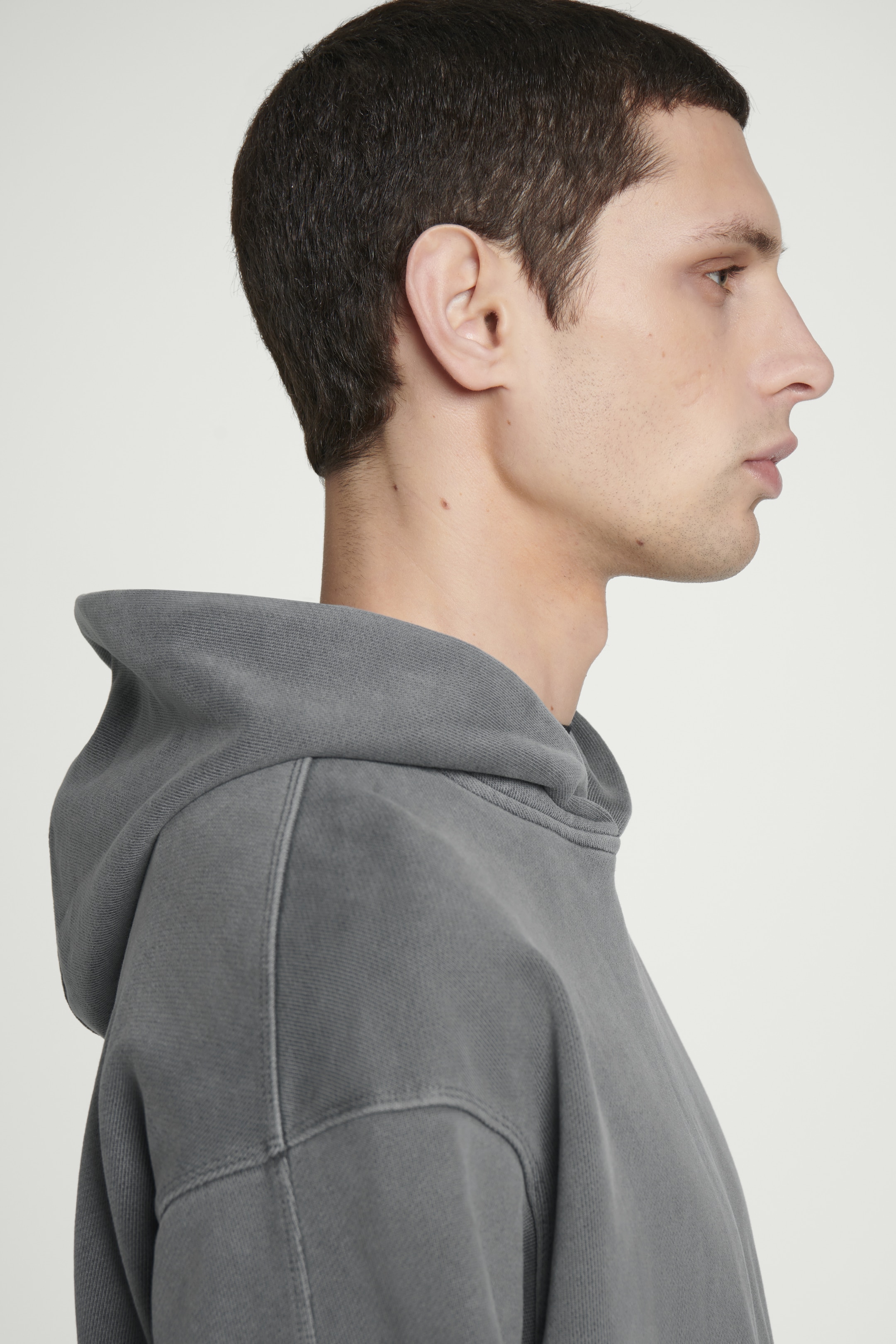 View larger image: WASHED COTTON-JERSEY HOODIE - WASHED BLACK - Men | H&M GB 3