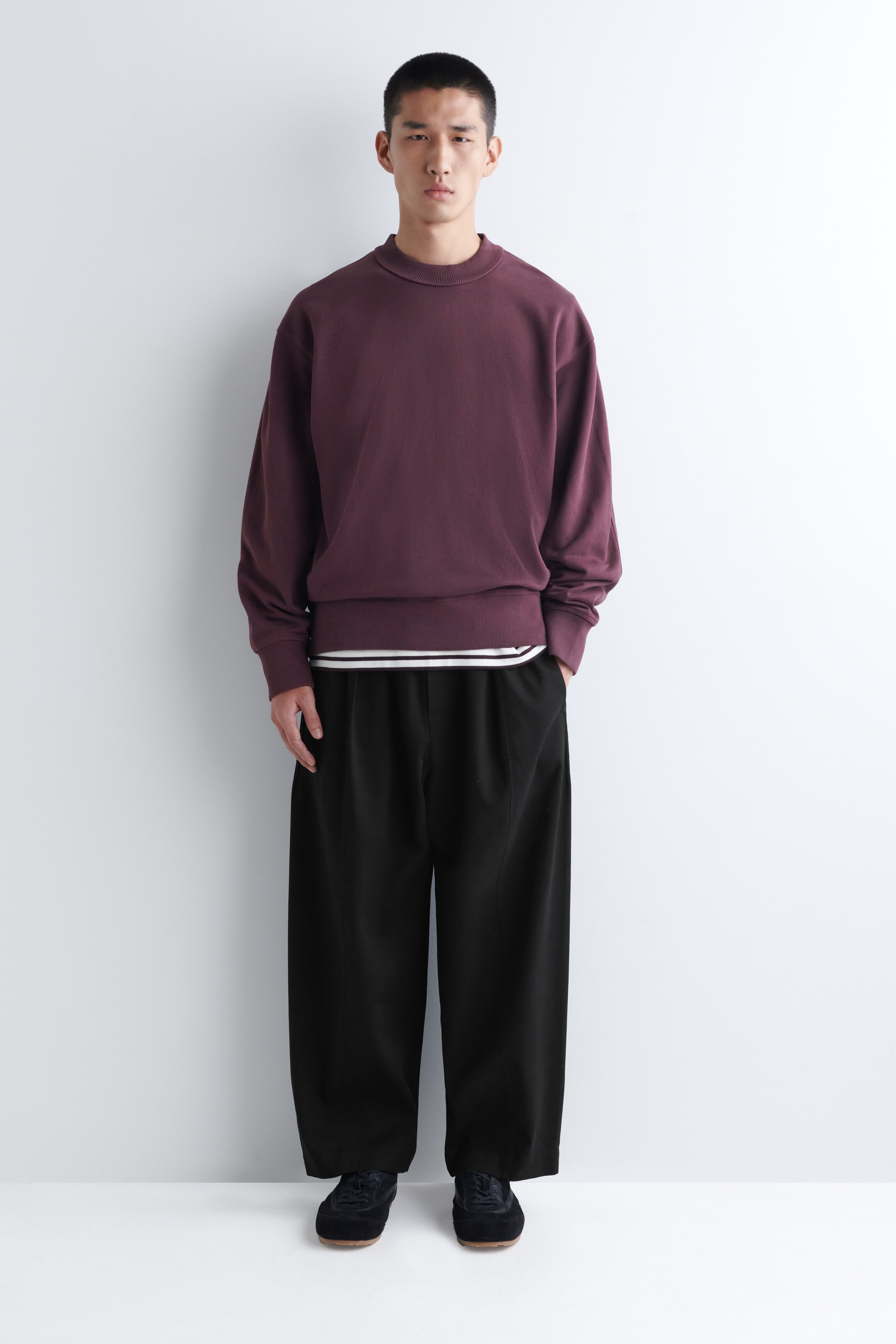 Visualizza immagine più grande: FELPA IN COTONE LAVATO DAL TAGLIO RILASSATO - BORDEAUX LAVATO - UOMO | H&M IT 2