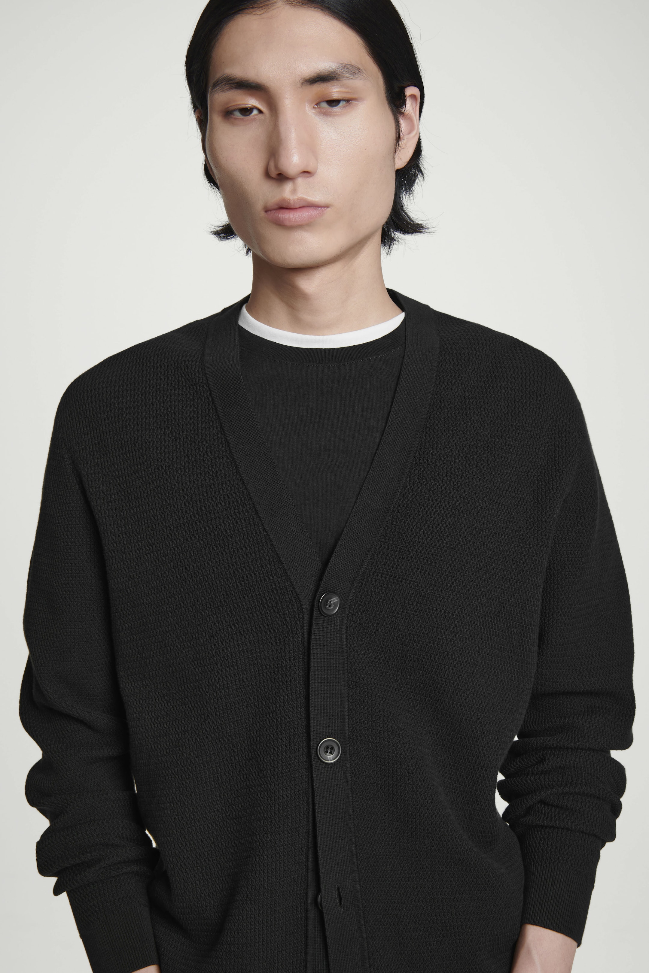 TEXTURED KNITTED COTTON V-NECK CARDIGAN