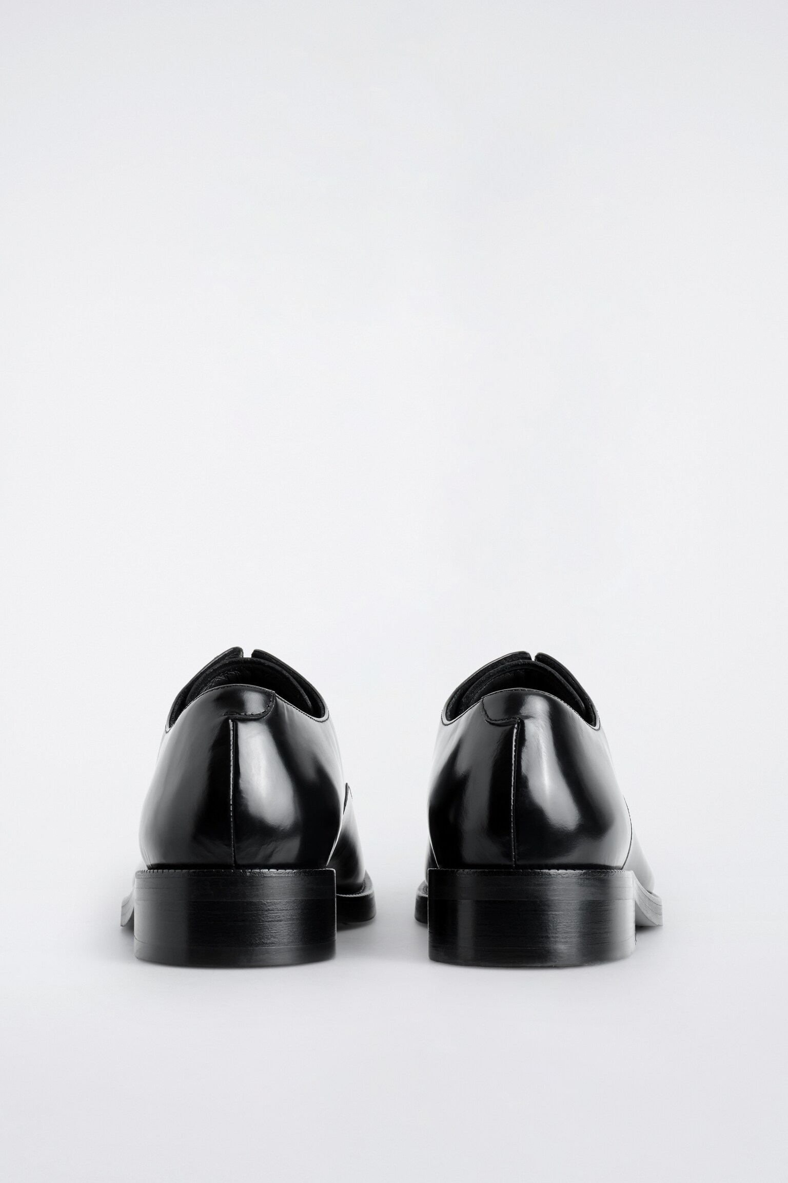 SCARPE OXFORD IN PELLE CON PUNTA SQUADRATA - NERO - 2