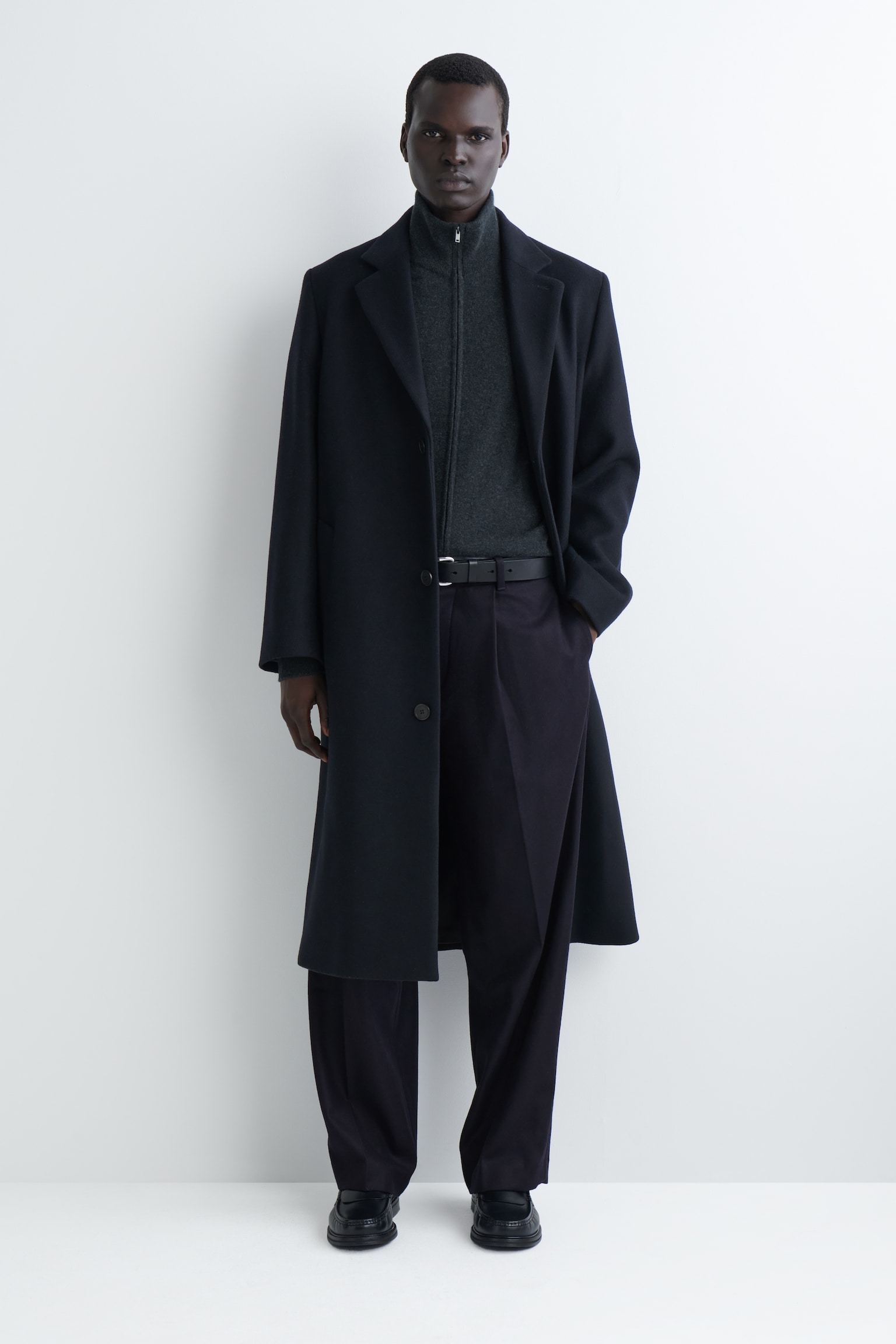RELAXED WOOL STRAIGHT-LEG TROUSERS - NAVY/STONE