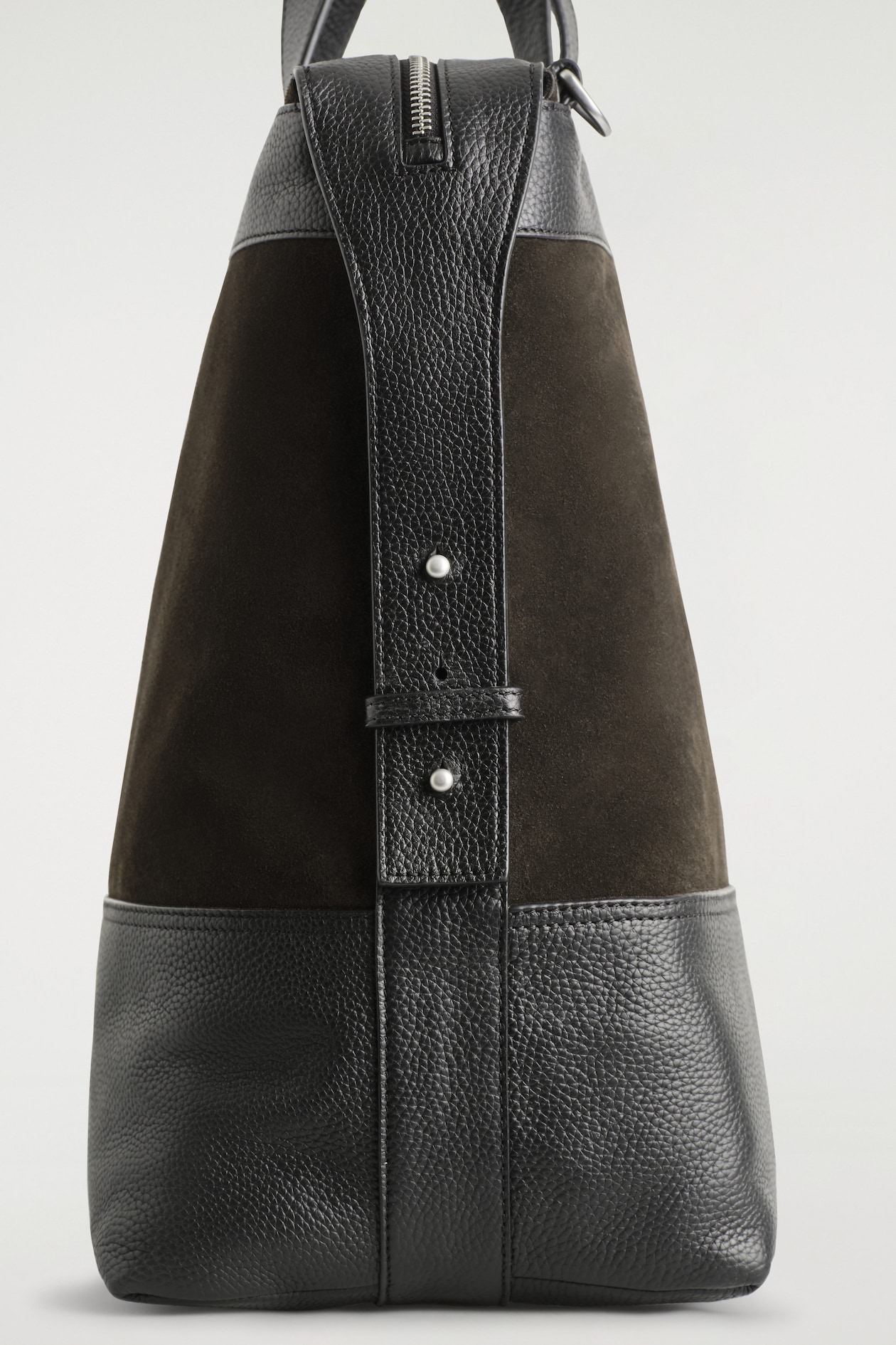 CITY MESSENGER BAG - LEATHER — DARK BROWN