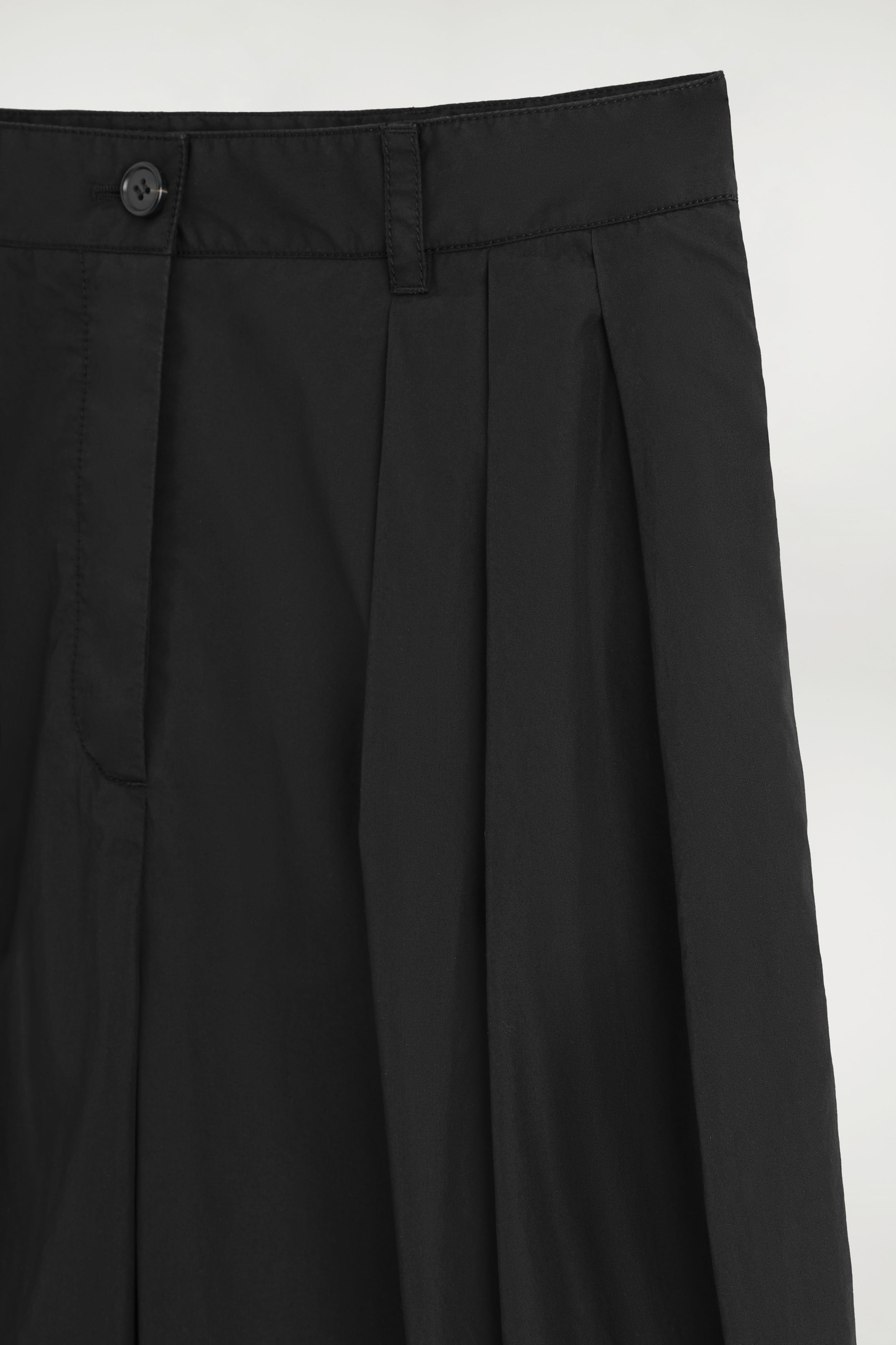 PLEATED COTTON WIDE-LEG PANTS - BLACK | COS