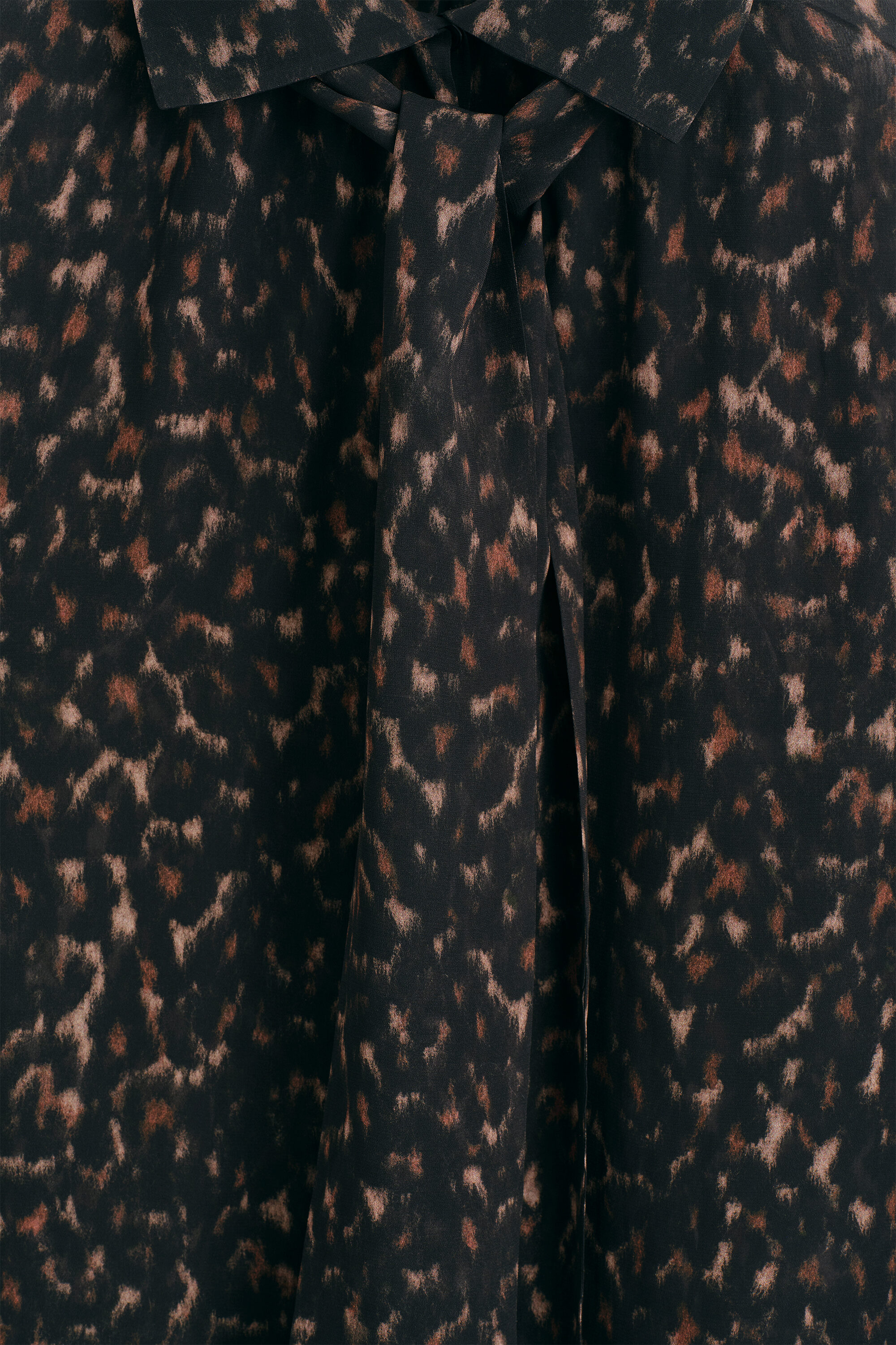 LEOPARD-PRINT FLUID SCARF-DETAIL TOP thumbnail 8