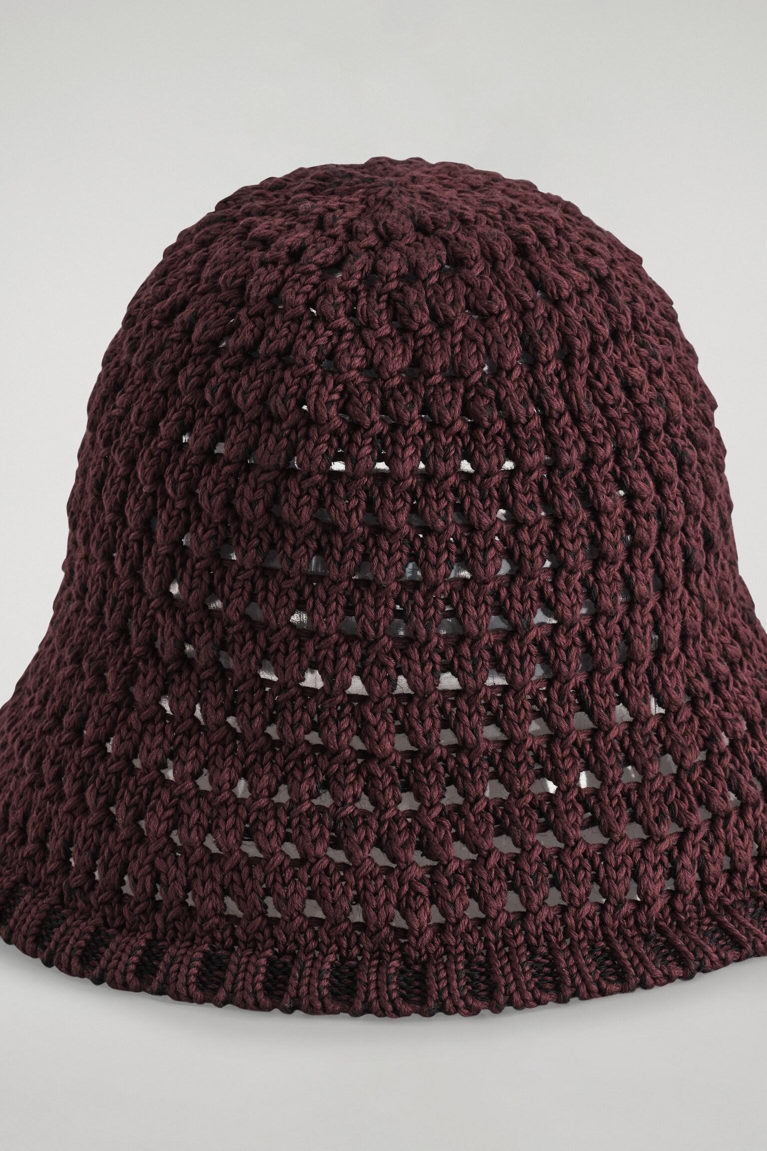 GORRO DE PESCADOR DE GANCHILLO - BURDEOS/BLANCO - 3