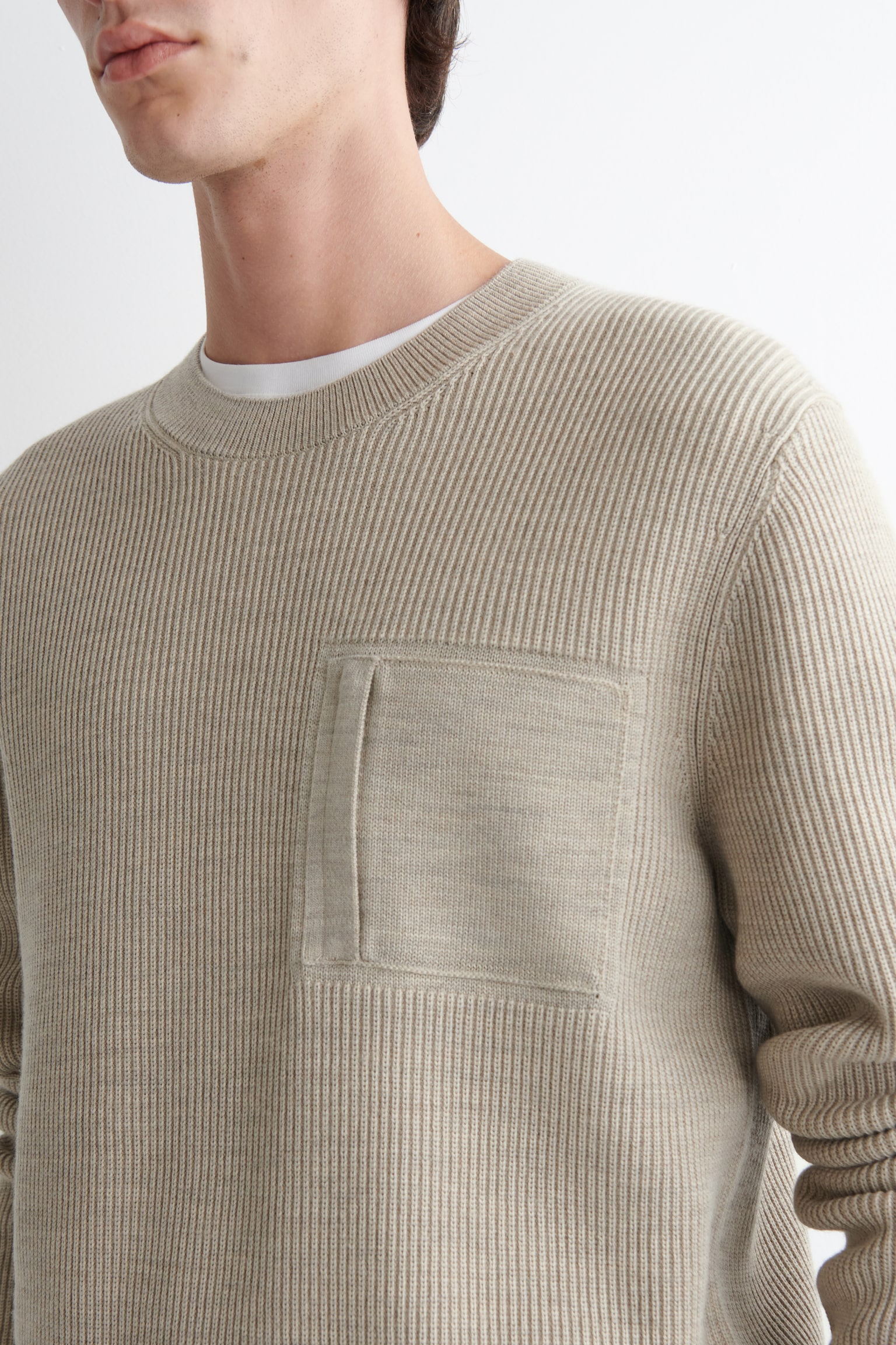 POCKET-DETAIL WOOL CREW-NECK JUMPER - BEIGE MÉLANGE/KHAKI - 4