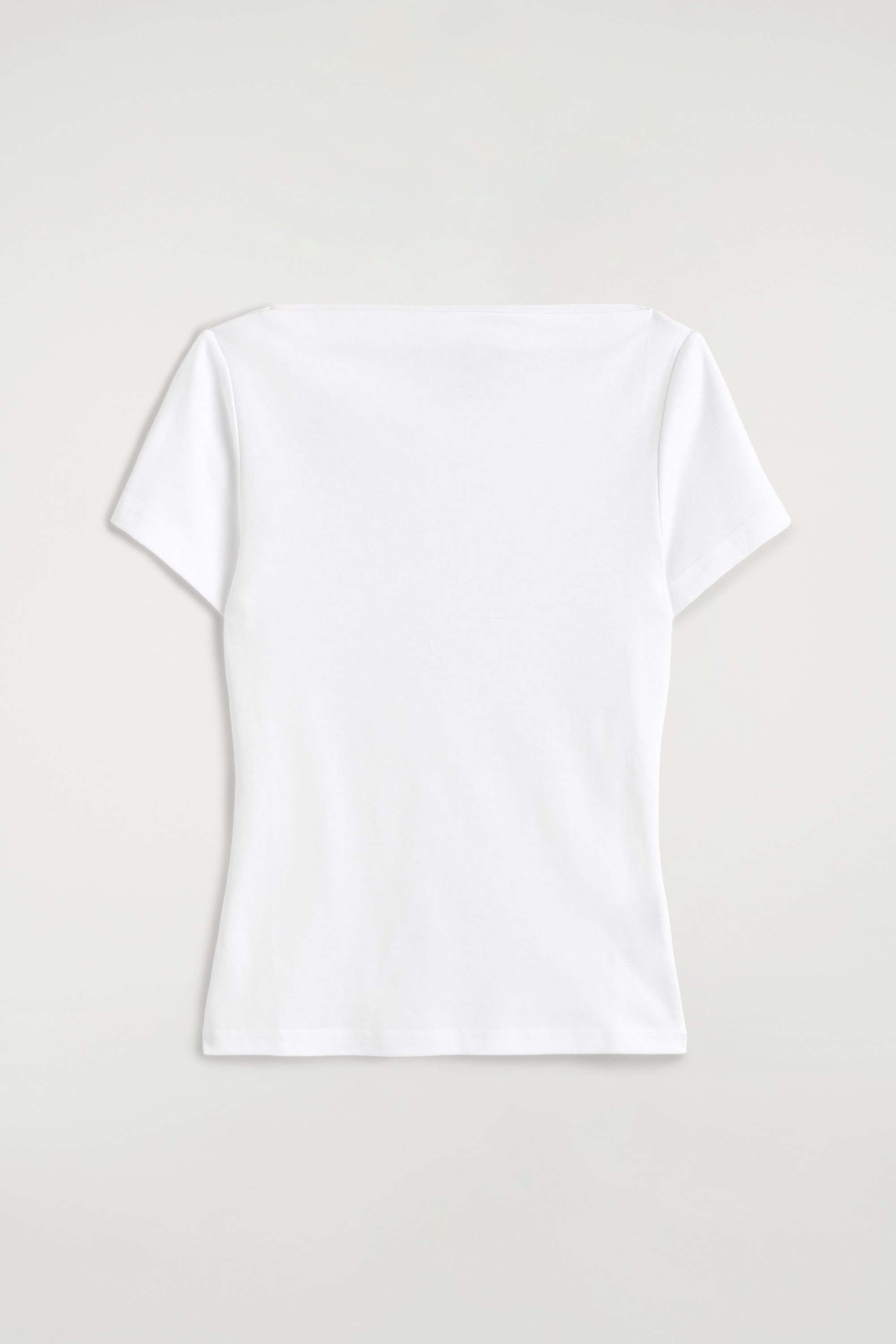 SLIM BOAT-NECK COTTON T-SHIRT - לבן