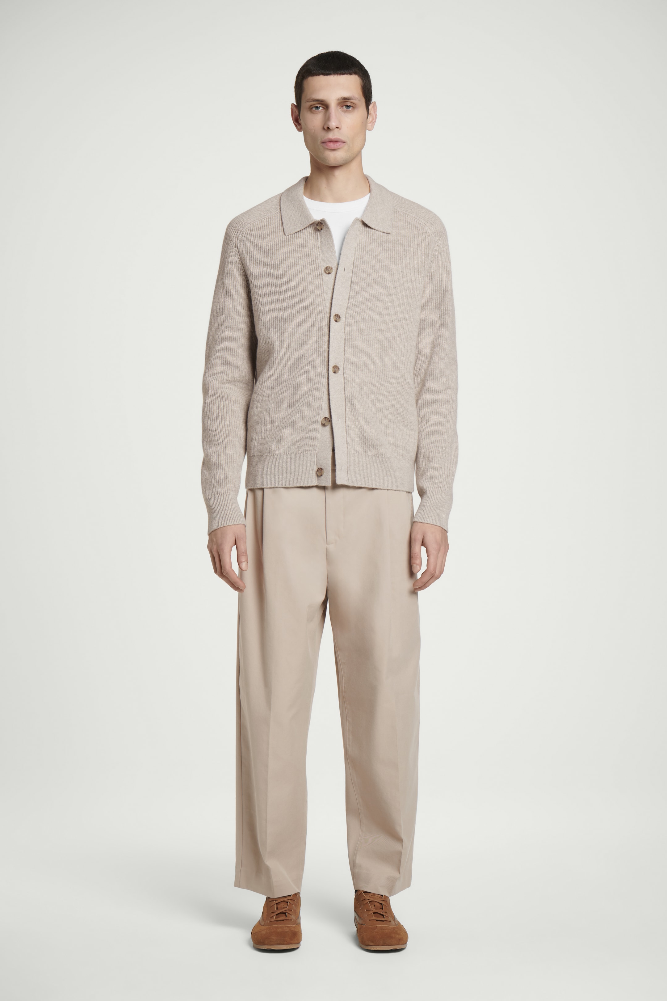 Ver imagen más grande: PANTALONES DE PINZAS DE ALGODÓN TAPERED FIT - TOPO - HOMBRE | H&M ES 1
