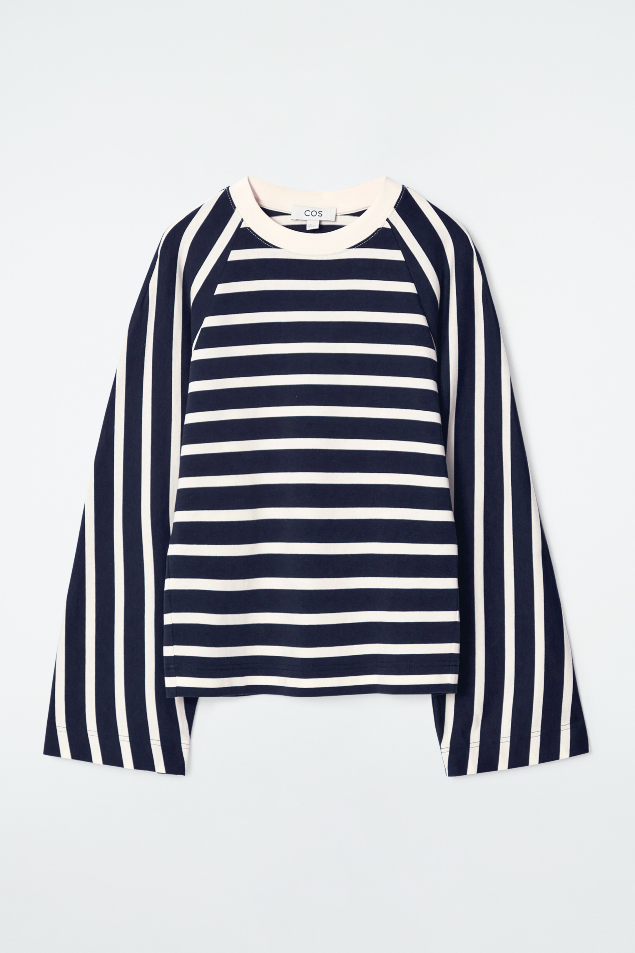 View larger image: BOXY LONG-SLEEVED T-SHIRT - NAVY / OFF-WHITE / STRIPED - Ladies | H&M GB 6