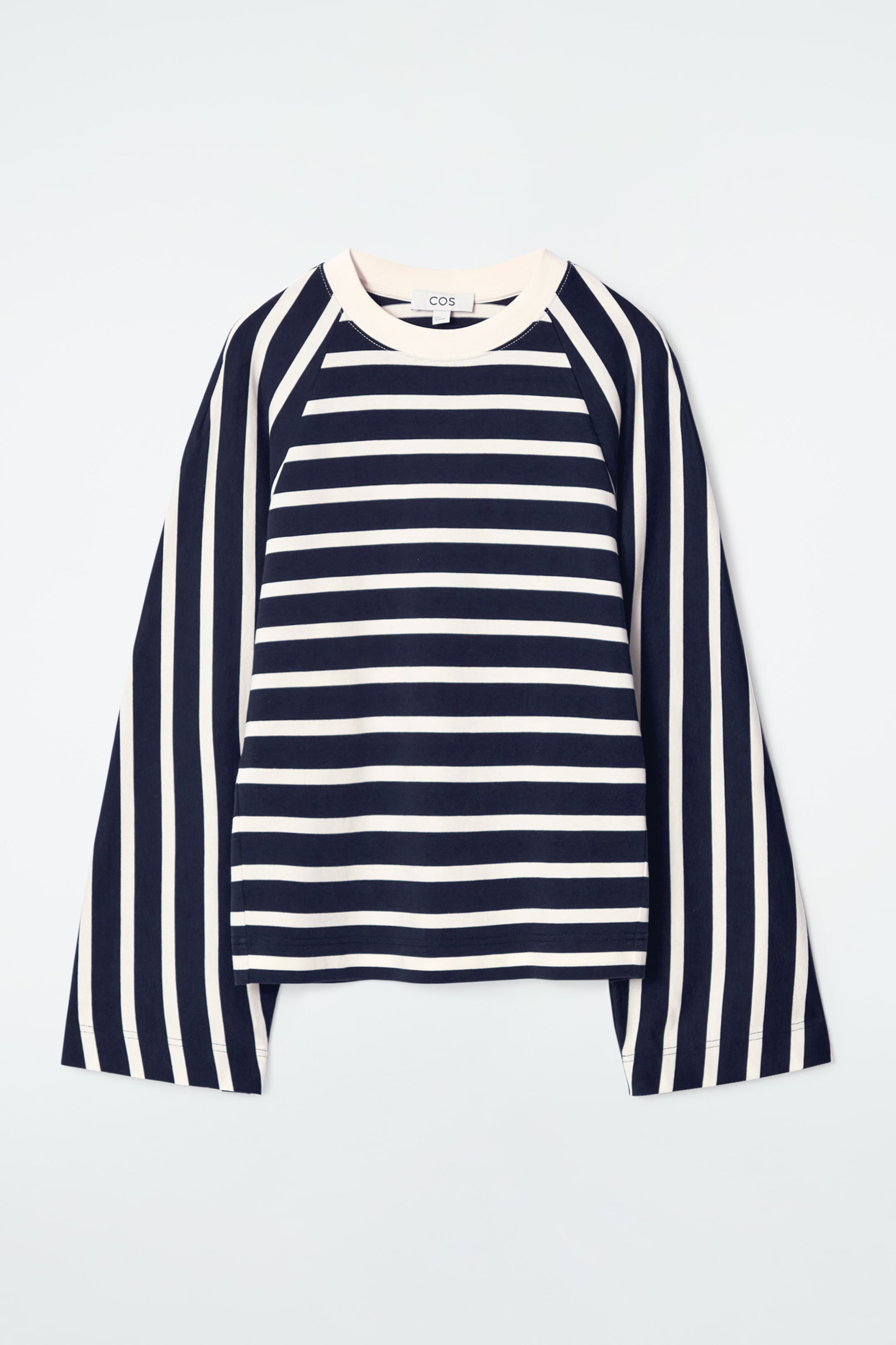 View larger image: BOXY LONG-SLEEVED T-SHIRT - NAVY / OFF-WHITE / STRIPED - Ladies | H&M GB 7