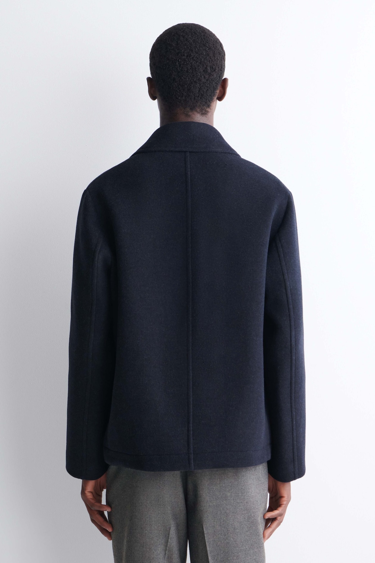 DOUBLE-BREASTED WOOL SHORT PEA COAT — NAVY MÉLANGE