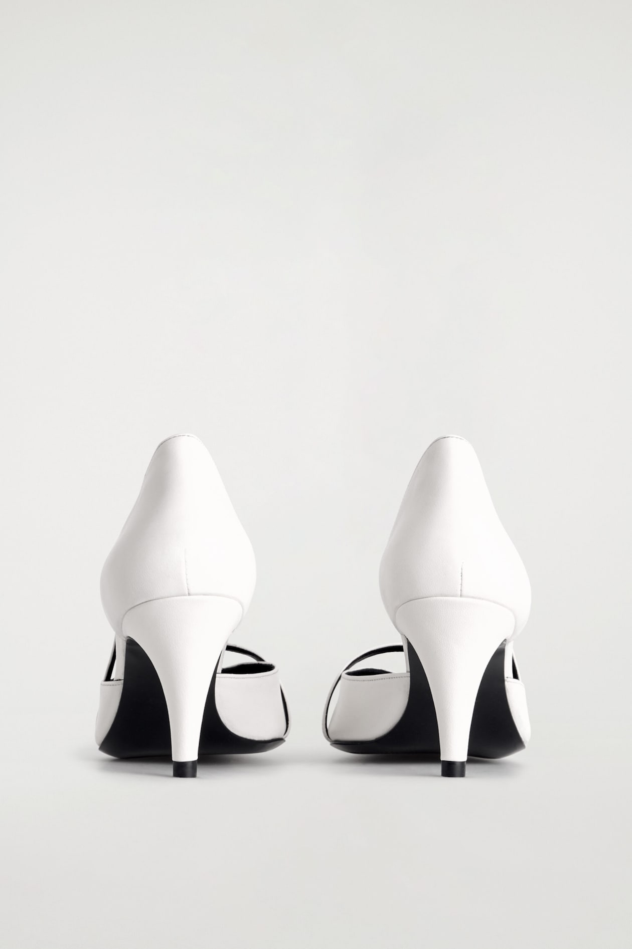 STRAP-DETAIL LEATHER PUMPS — WHITE