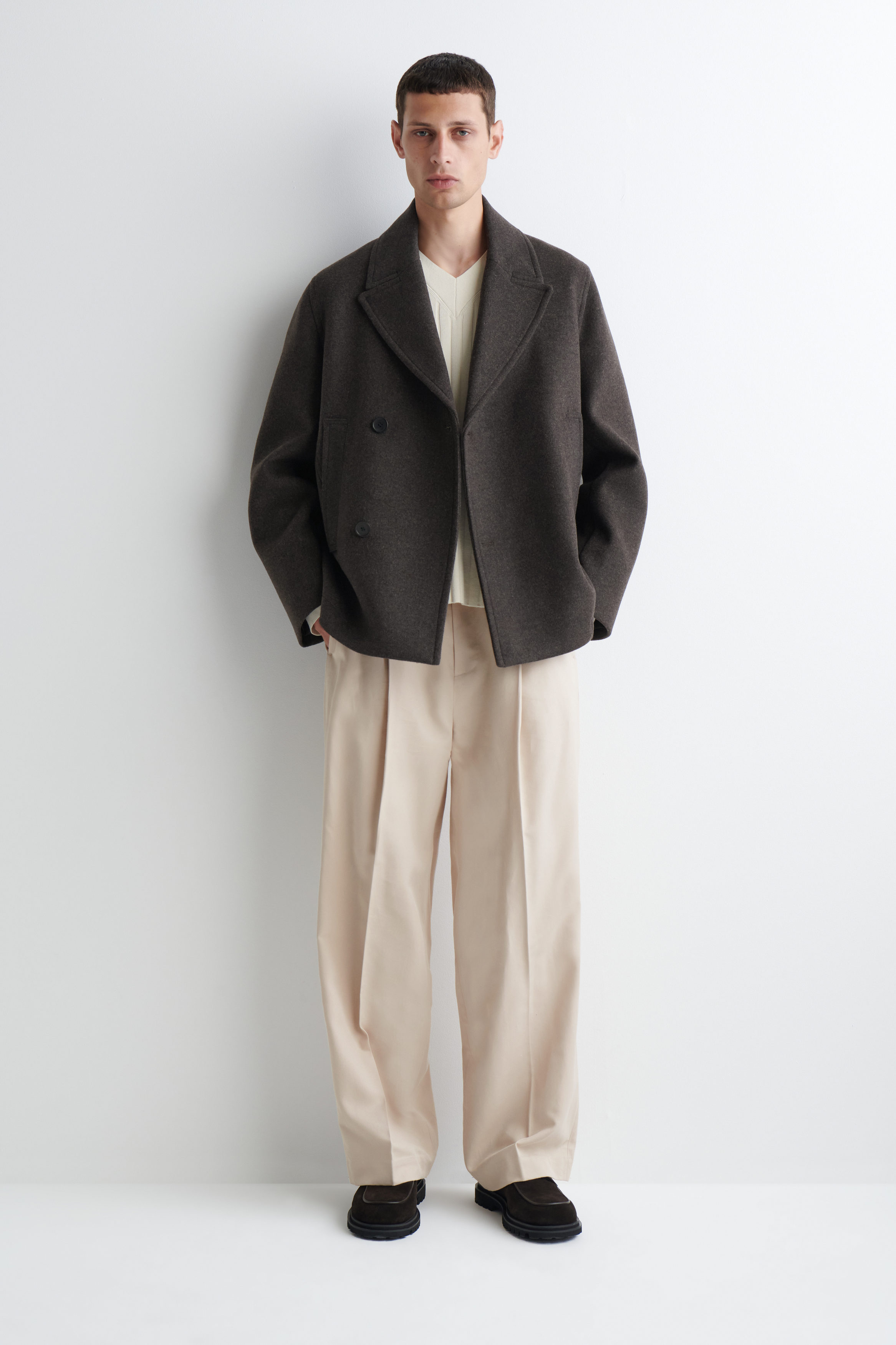 DOUBLE-BREASTEDWOOLSHORTPEACOAT