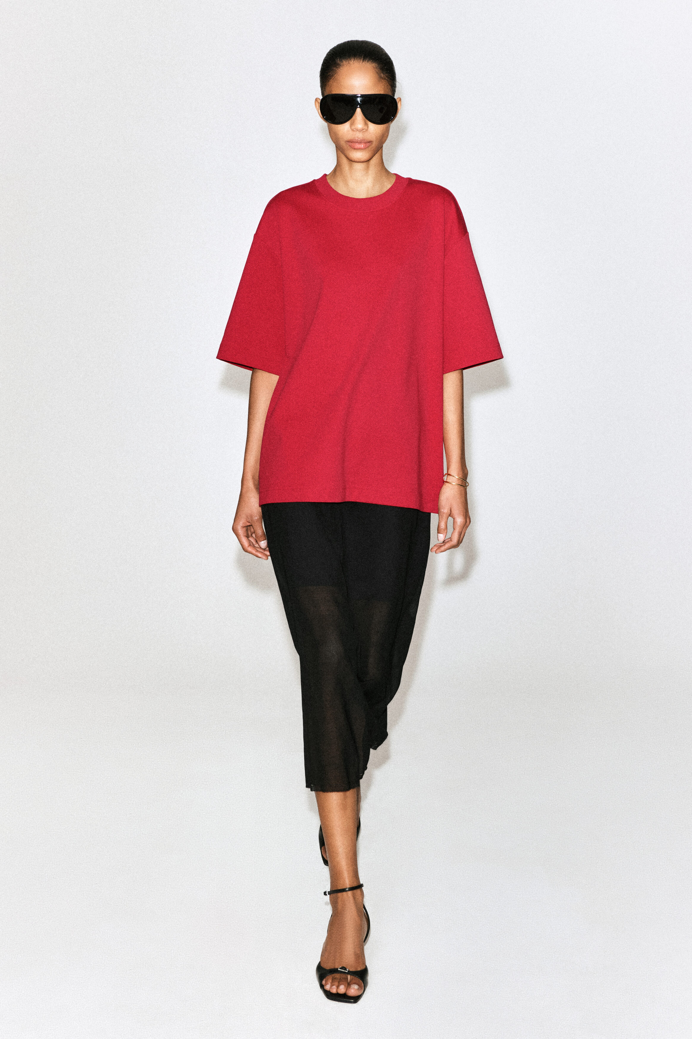 OVERSIZED T-SHIRT thumbnail 3
