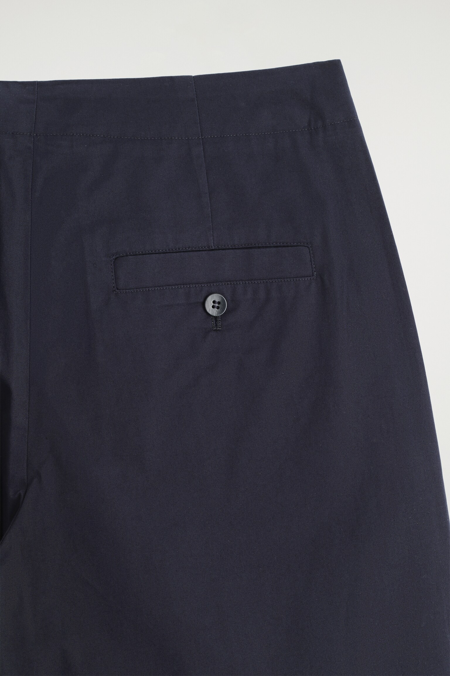 CHINOS PLISADOS BARREL FIT - AZUL MARINO/TOPO - 3