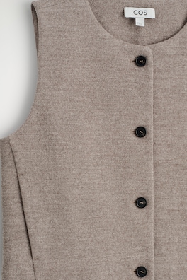 BOILED MERINO WOOL WAISTCOAT — STONE MÉLANGE 1